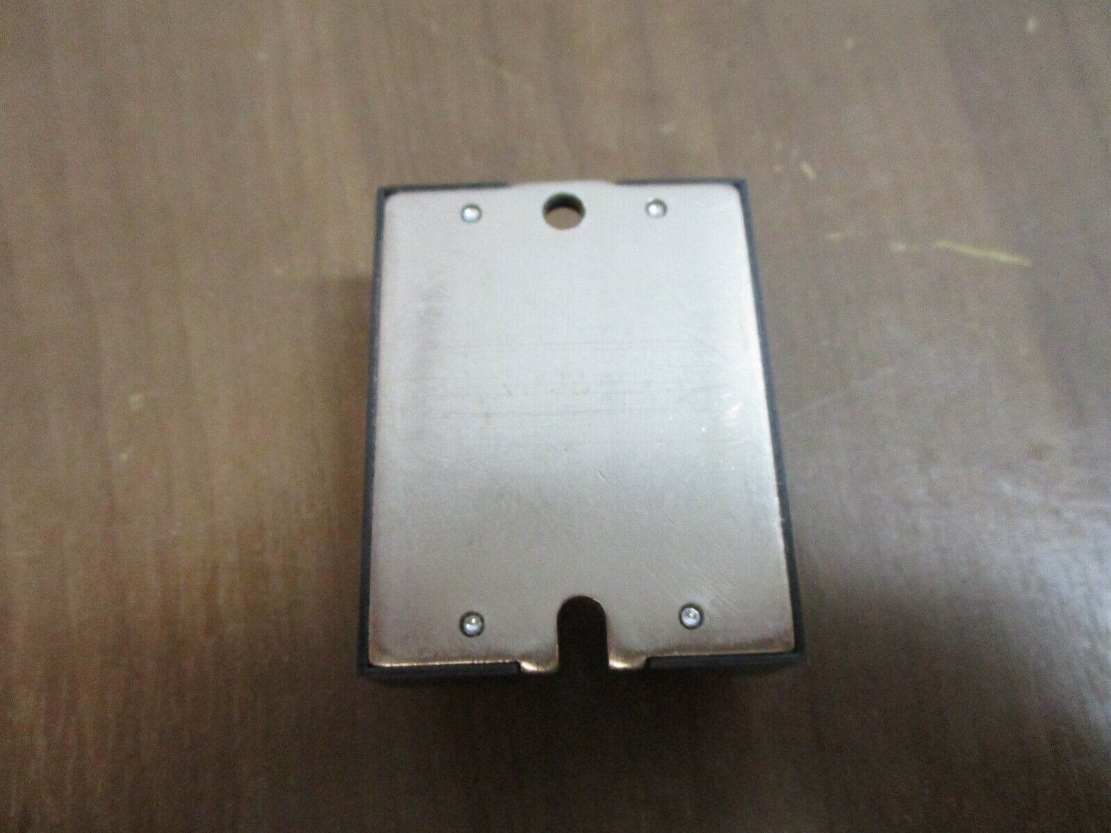 Crydom Solid State Relay D1225 Input: 3-32VDC Output: 120VAC 25A New Surplus