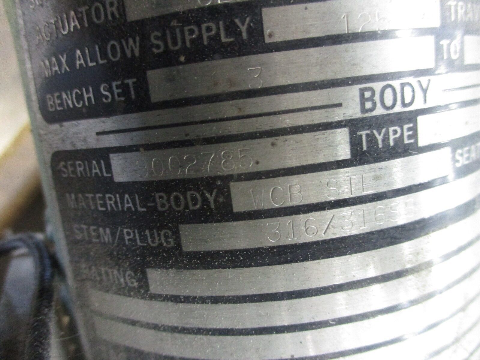 Fisher Diaphragm Control Valve w/ Positioner 657 / BFC Size 30 / 1" Used