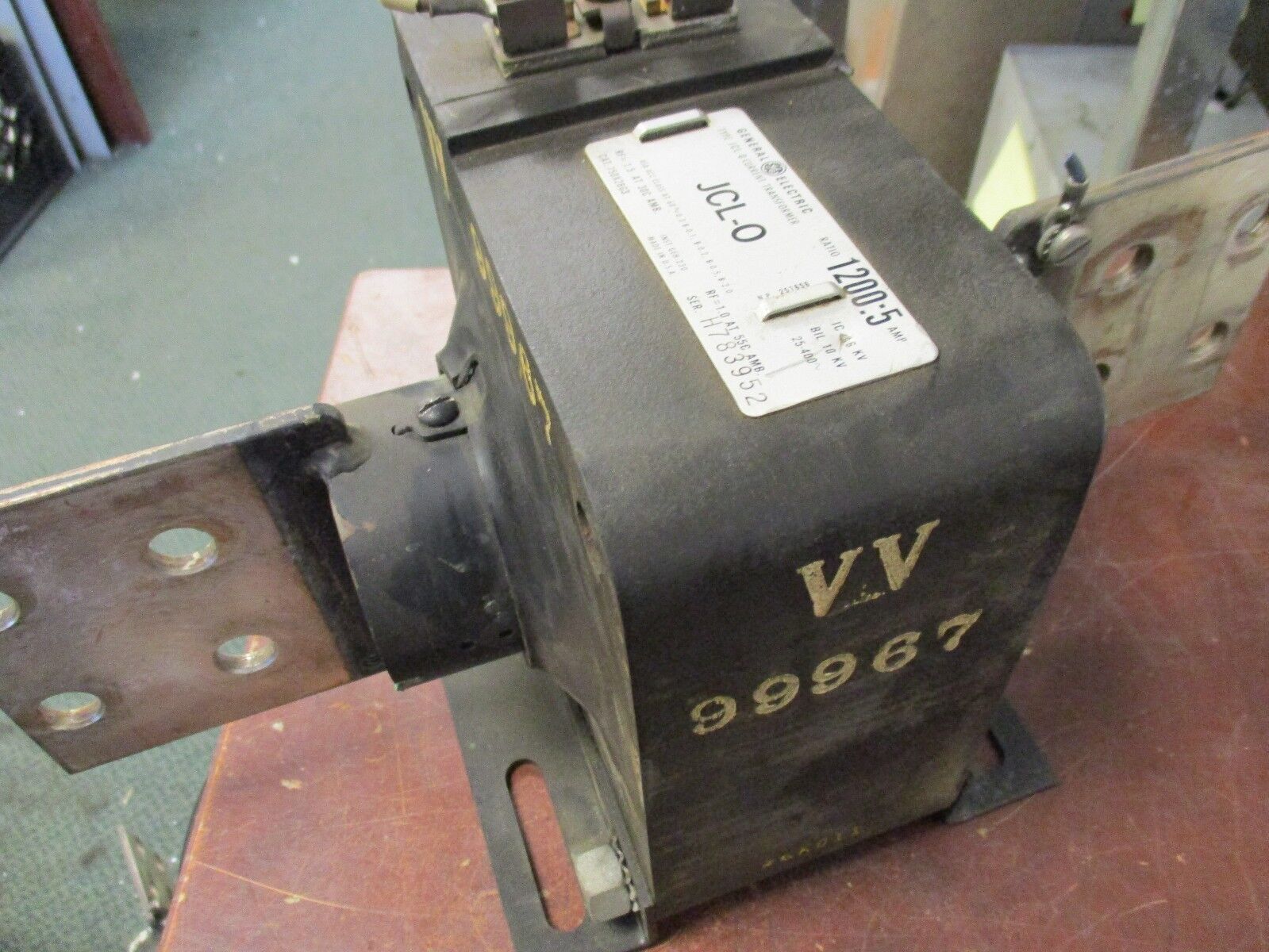 GE Type JCL-0 Current Transformer 750X28G3 1200:5A Ratio 10KV BIL 24-400Hz Used