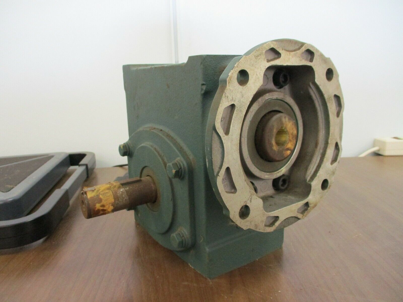 Dodge Tigear 2 Reducer 26Q30L56 Ratio: 30:1 2.06 HP In 1705 LB-In Torque Out