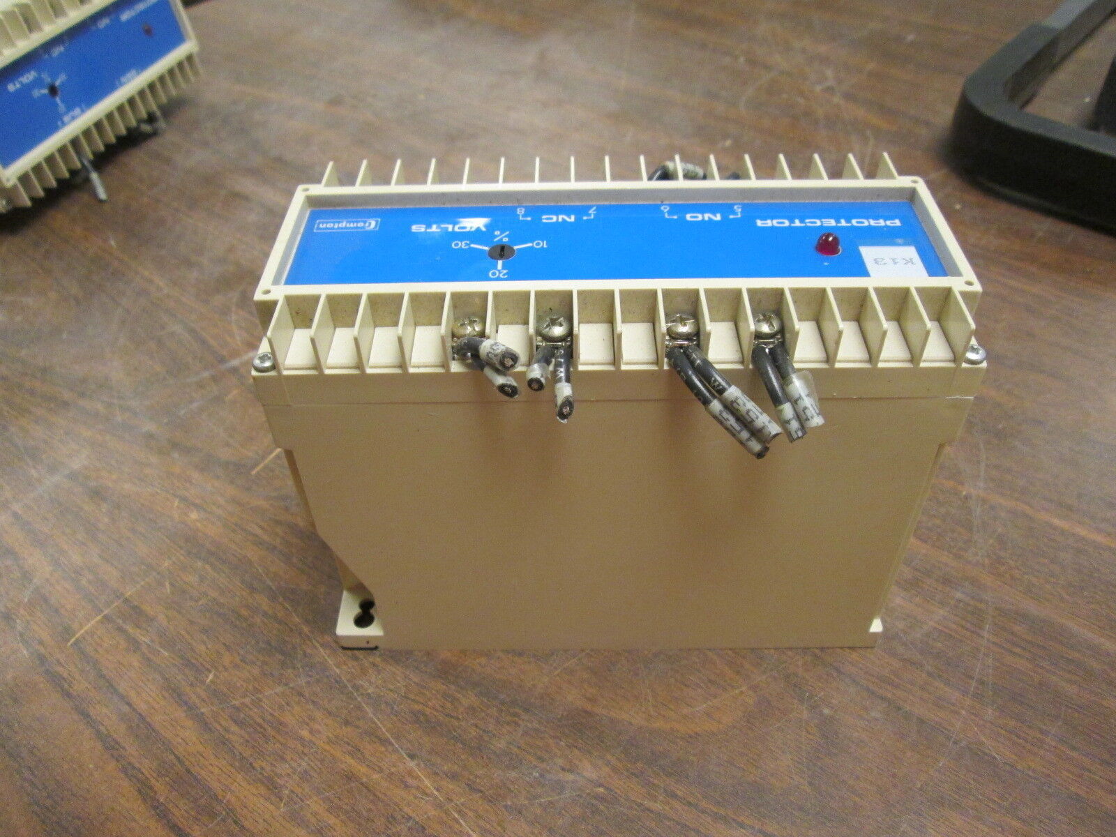 Crompton Protector Relay 256-PLDU 120V 60Hz Used