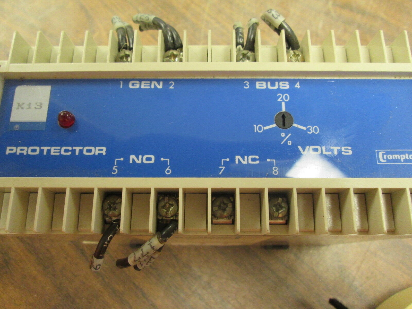 Crompton Protector Relay 256-PLDU 120V 60Hz Used