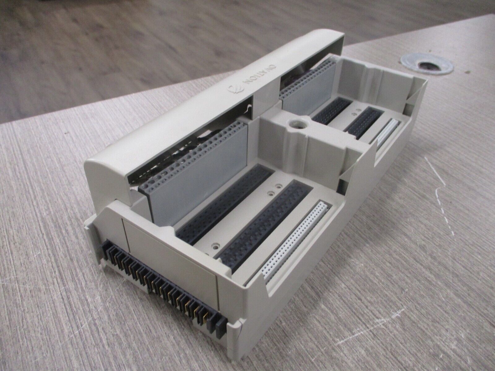 Emerson Ovation Process Control Base 1B30035H01 Rev. 05 w/ Terminal Cover Used