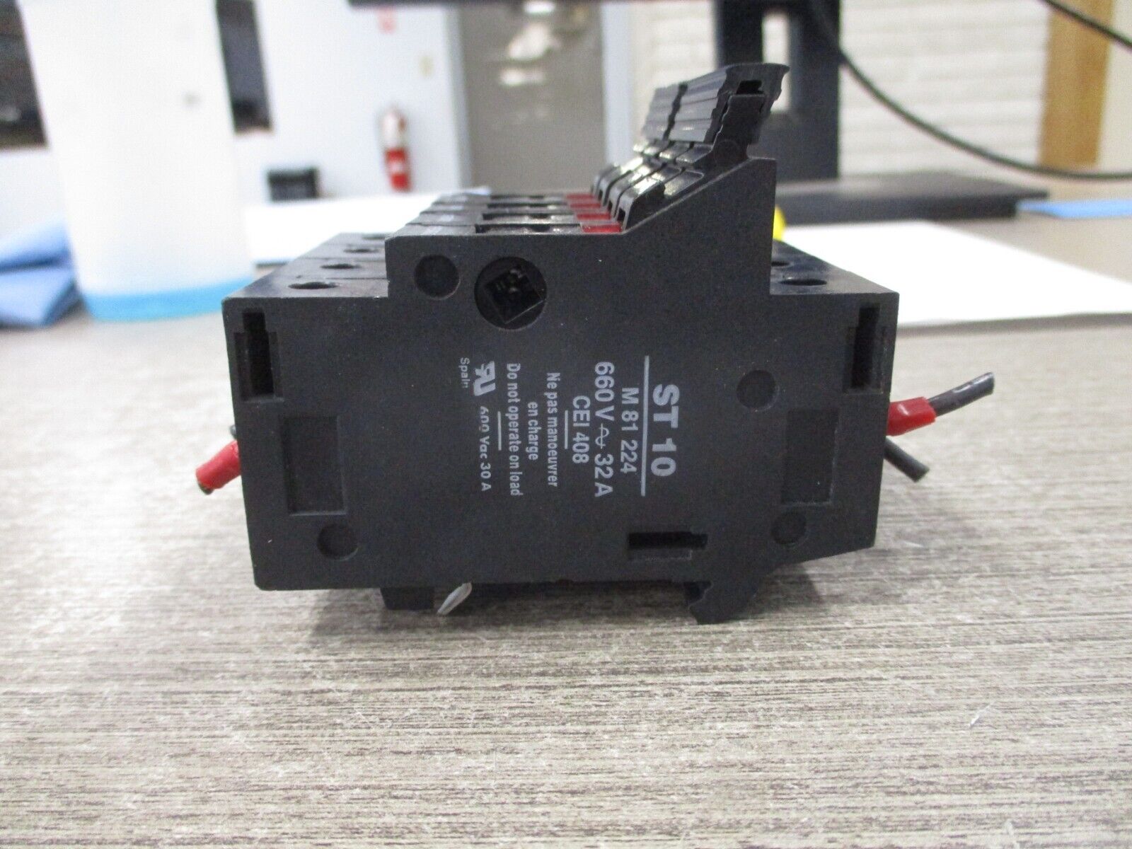 Ferraz Fuseholder ST 10 M 81 224 30A 600V 2P *Lot of 2* Used