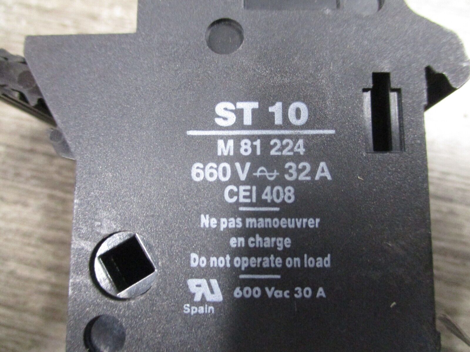 Ferraz Fuseholder ST 10 M 81 224 30A 600V 2P *Lot of 2* Used