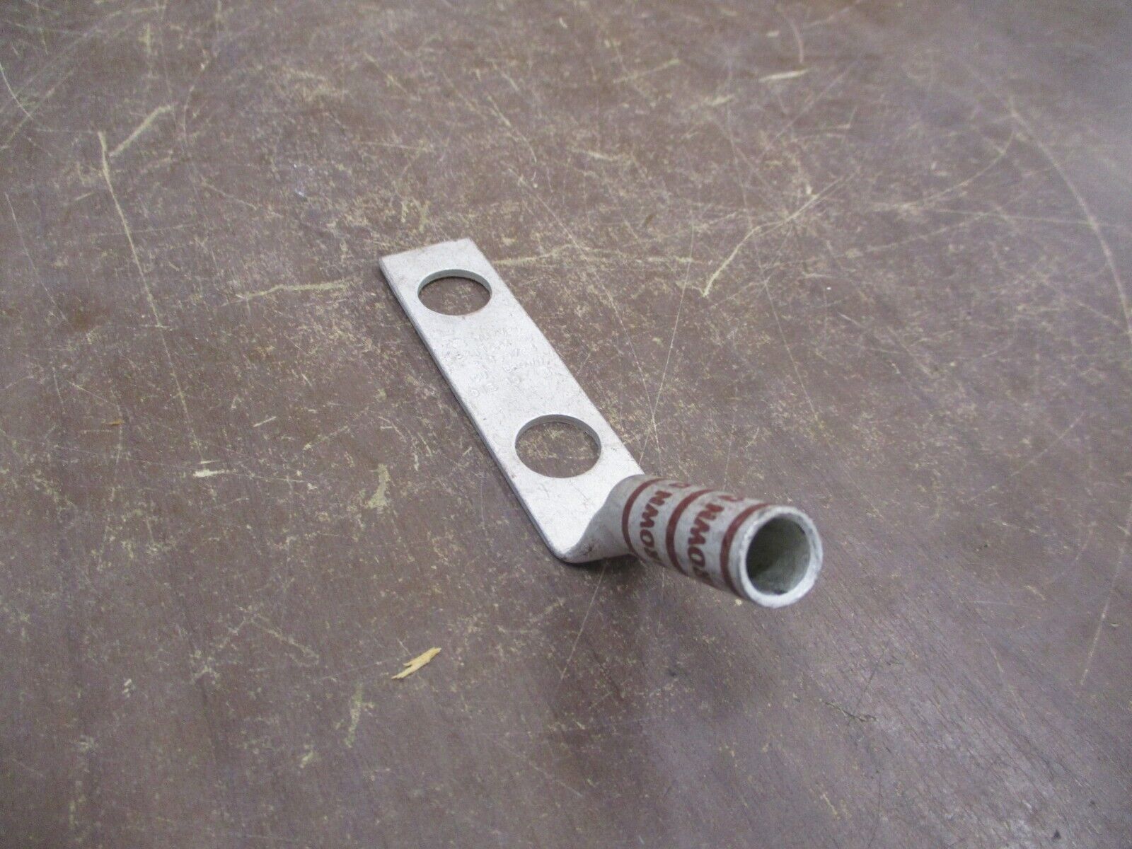 Burndy Crimp Lug YAZV2C-2NTCFX (2) 150/24 *No Box* New Surplus