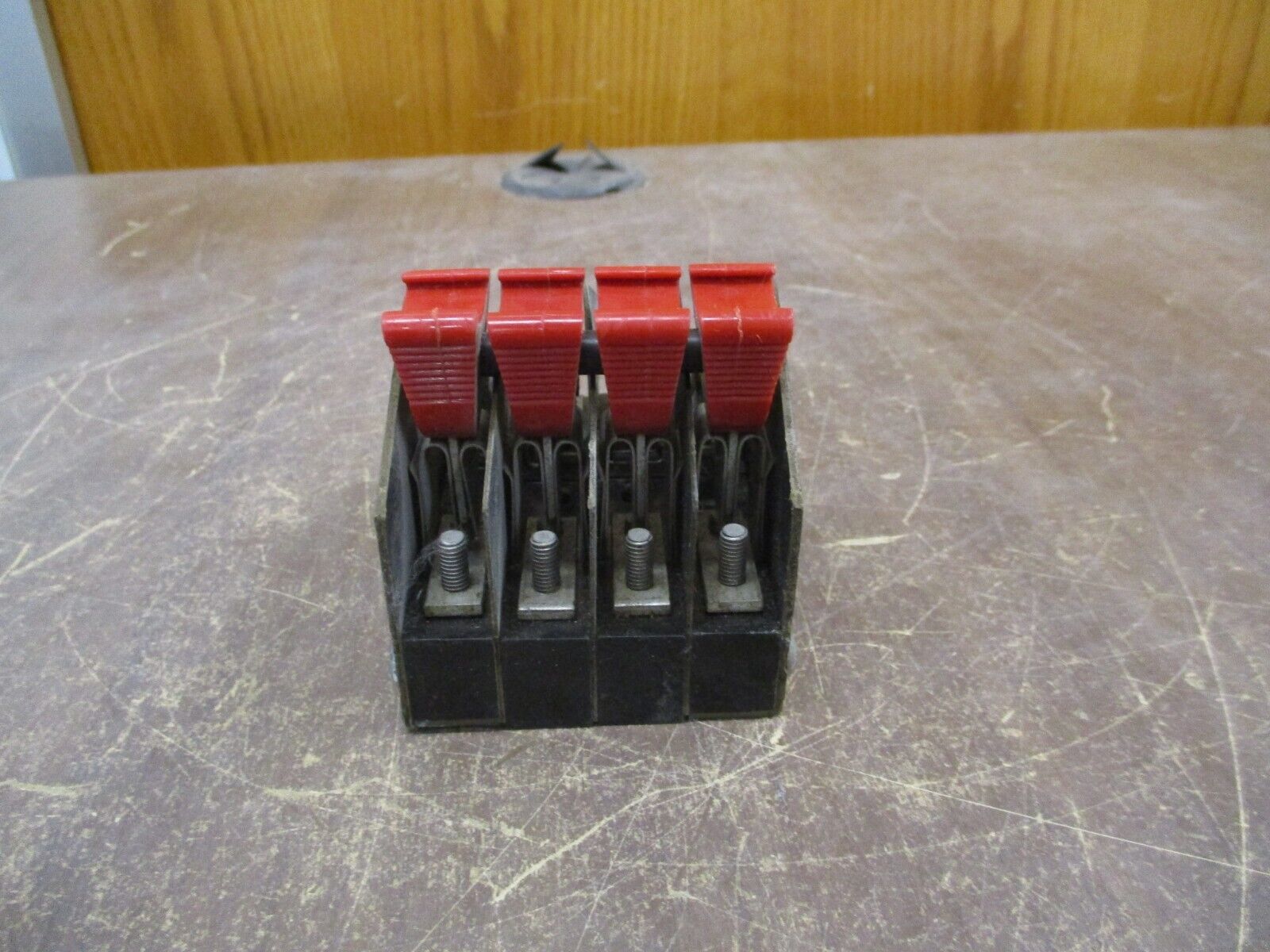 Meter Devices Co. Test Switch 224-2959-1T Used