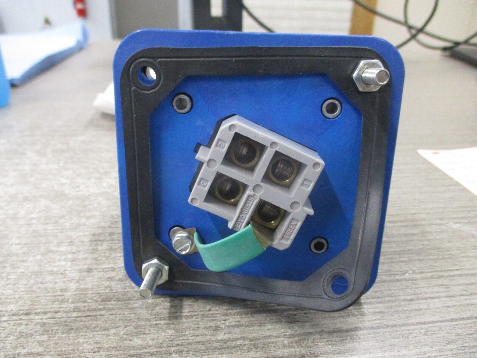 Crouse-Hinds Configured Arktite Receptacle ARC34K 30A 208V 3R Enclosure