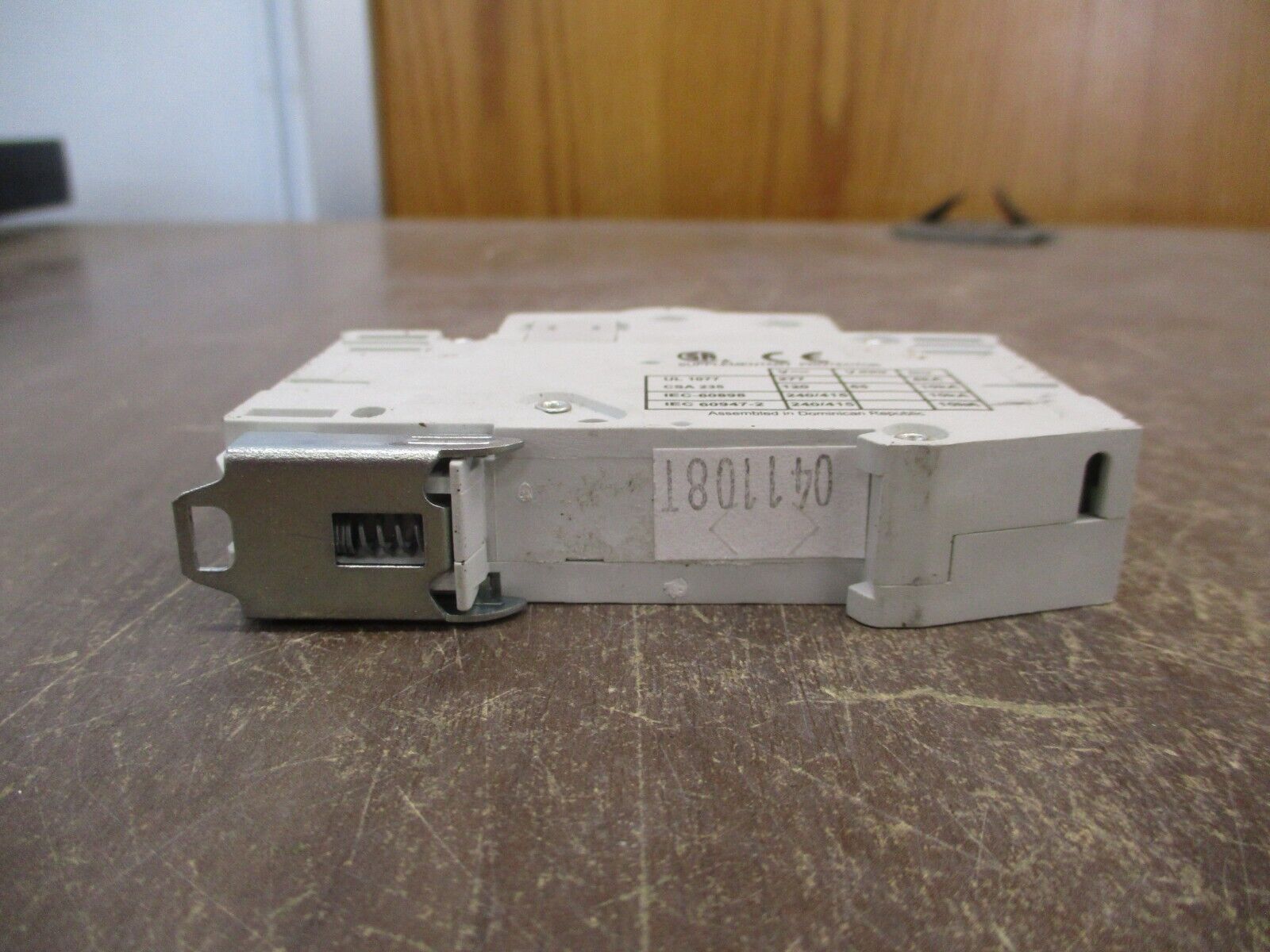 Eaton Circuit Breaker WMS1C03 3A 240V 1P *Box of 6* New Surplus