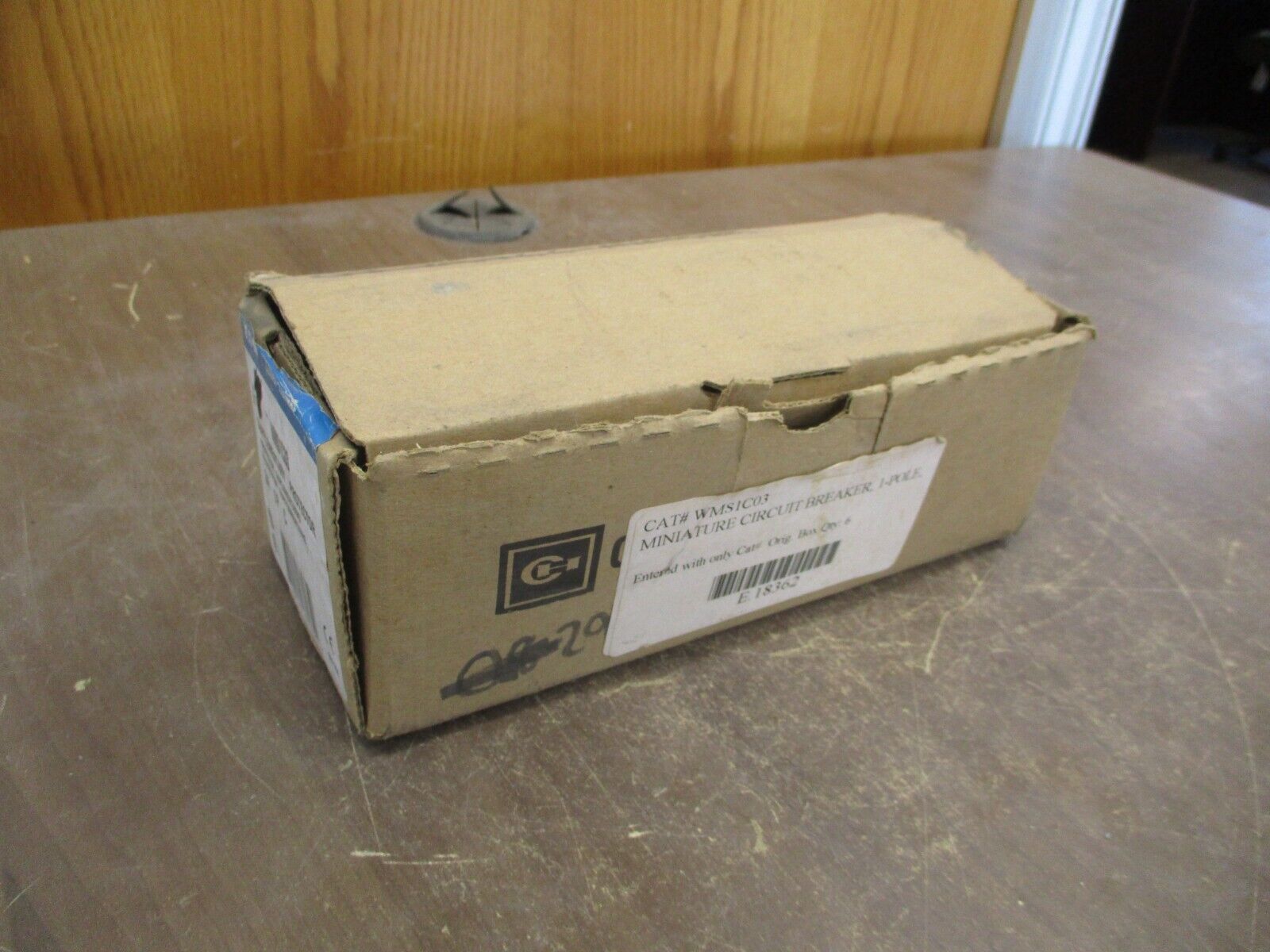 Eaton Circuit Breaker WMS1C03 3A 240V 1P *Box of 6* New Surplus