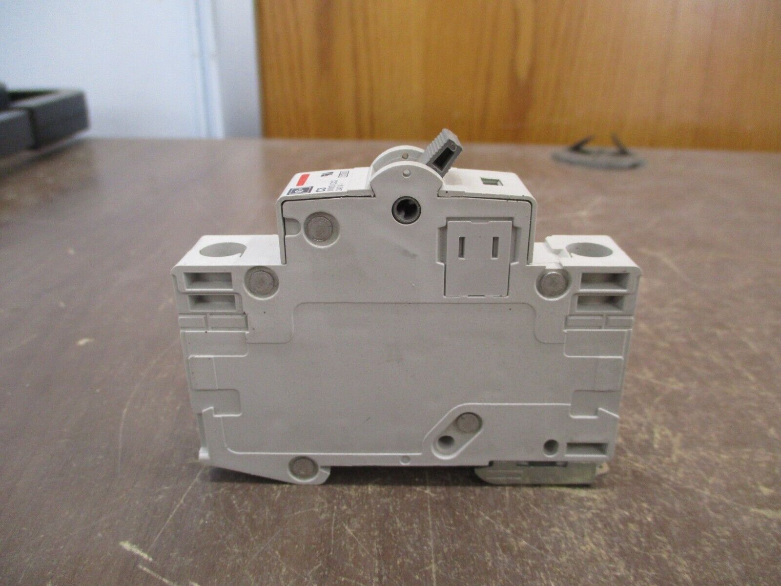 Eaton Circuit Breaker WMS1C03 3A 240V 1P *Box of 6* New Surplus