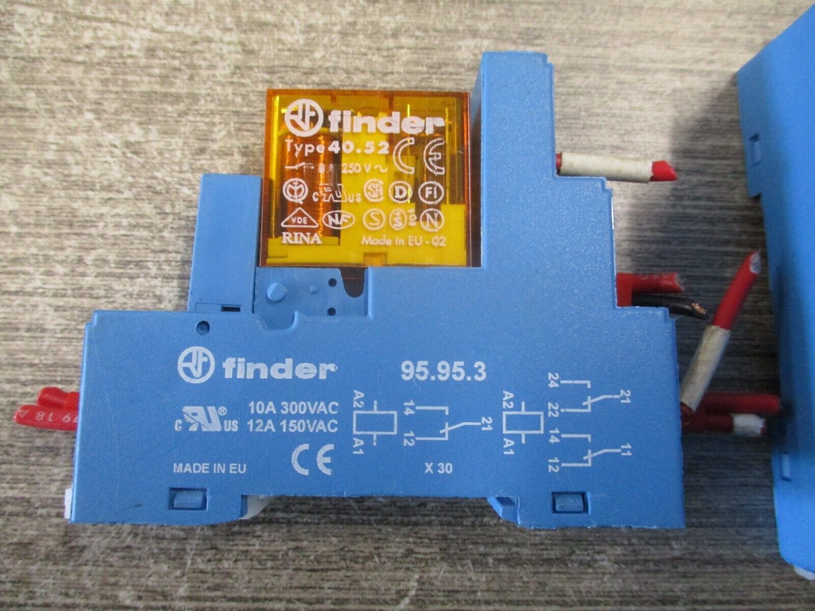 Finder Relay w/ Base 40.52 24V 50/60Hz *Broken Latch* *Lot of 4* Used