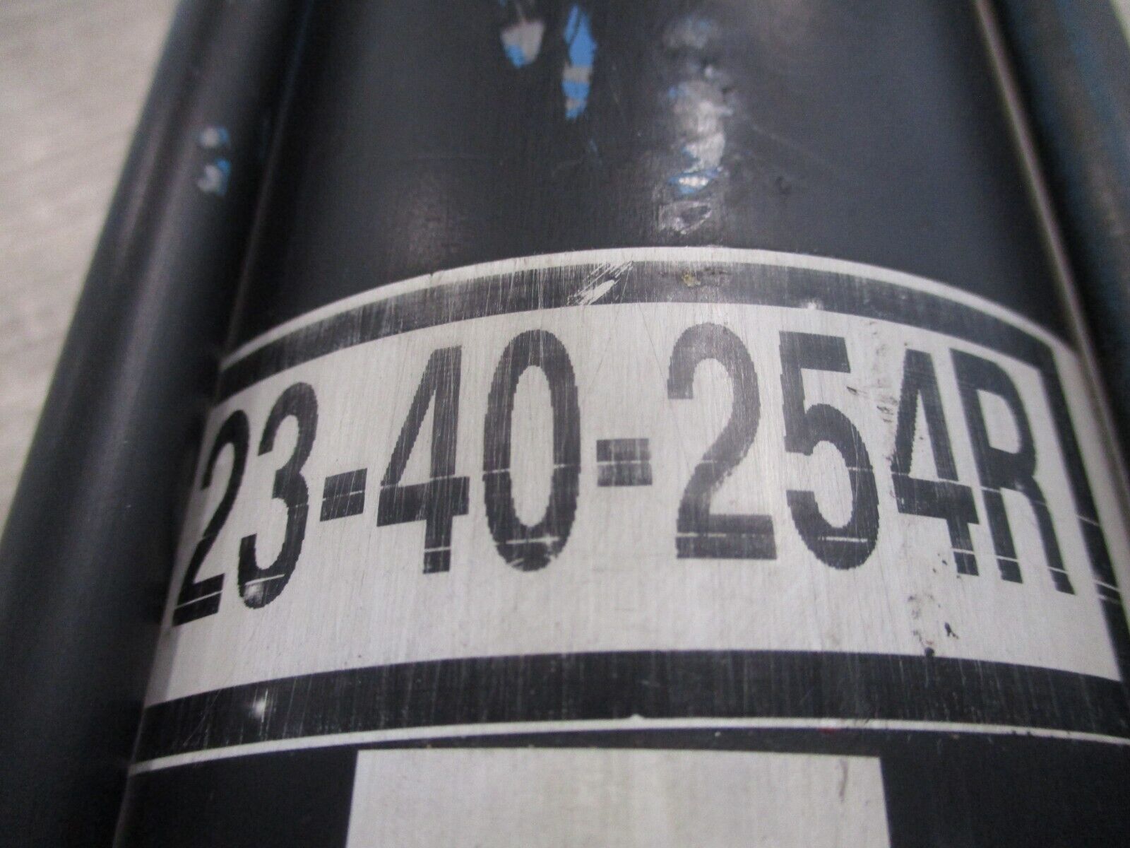Vickers Hydraulic Cylinder 23-40-254R Used