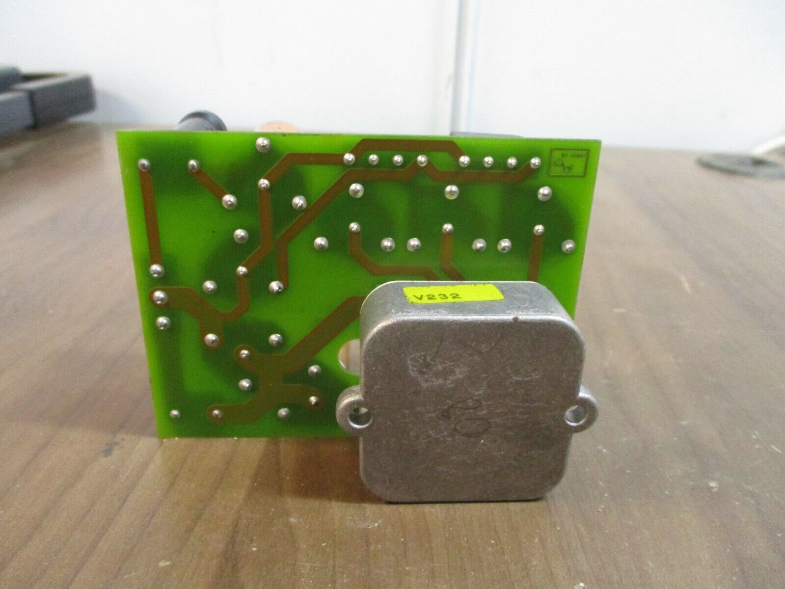 Pillar Capacitor TE-B134-B001-*-01 Used