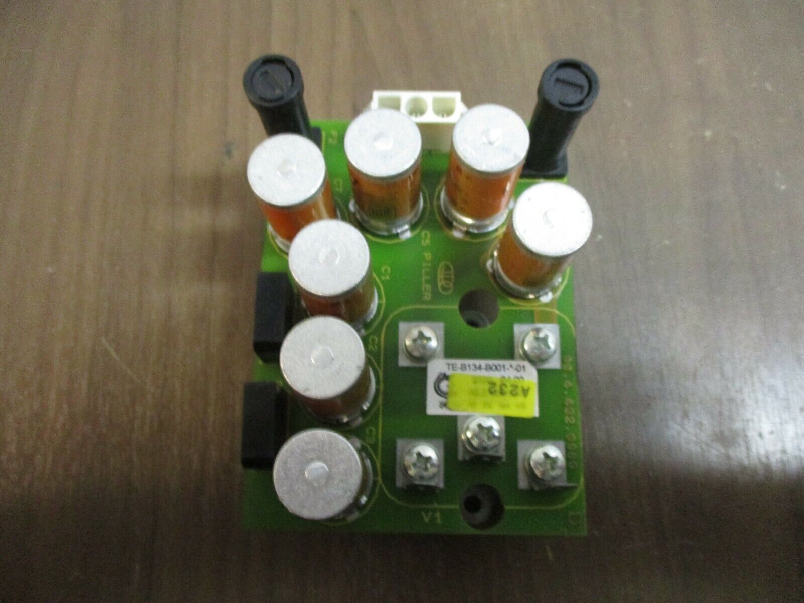 Pillar Capacitor TE-B134-B001-*-01 Used