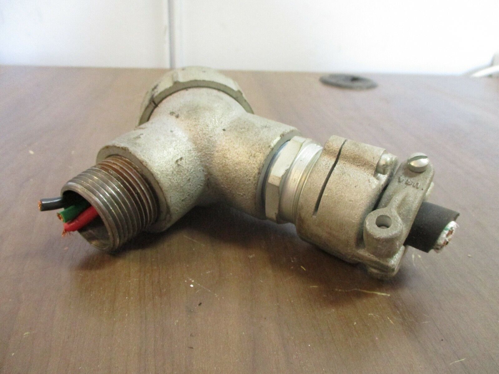 Crouse-Hinds Explosion-Proof Conduit Elbow LBY35 Used