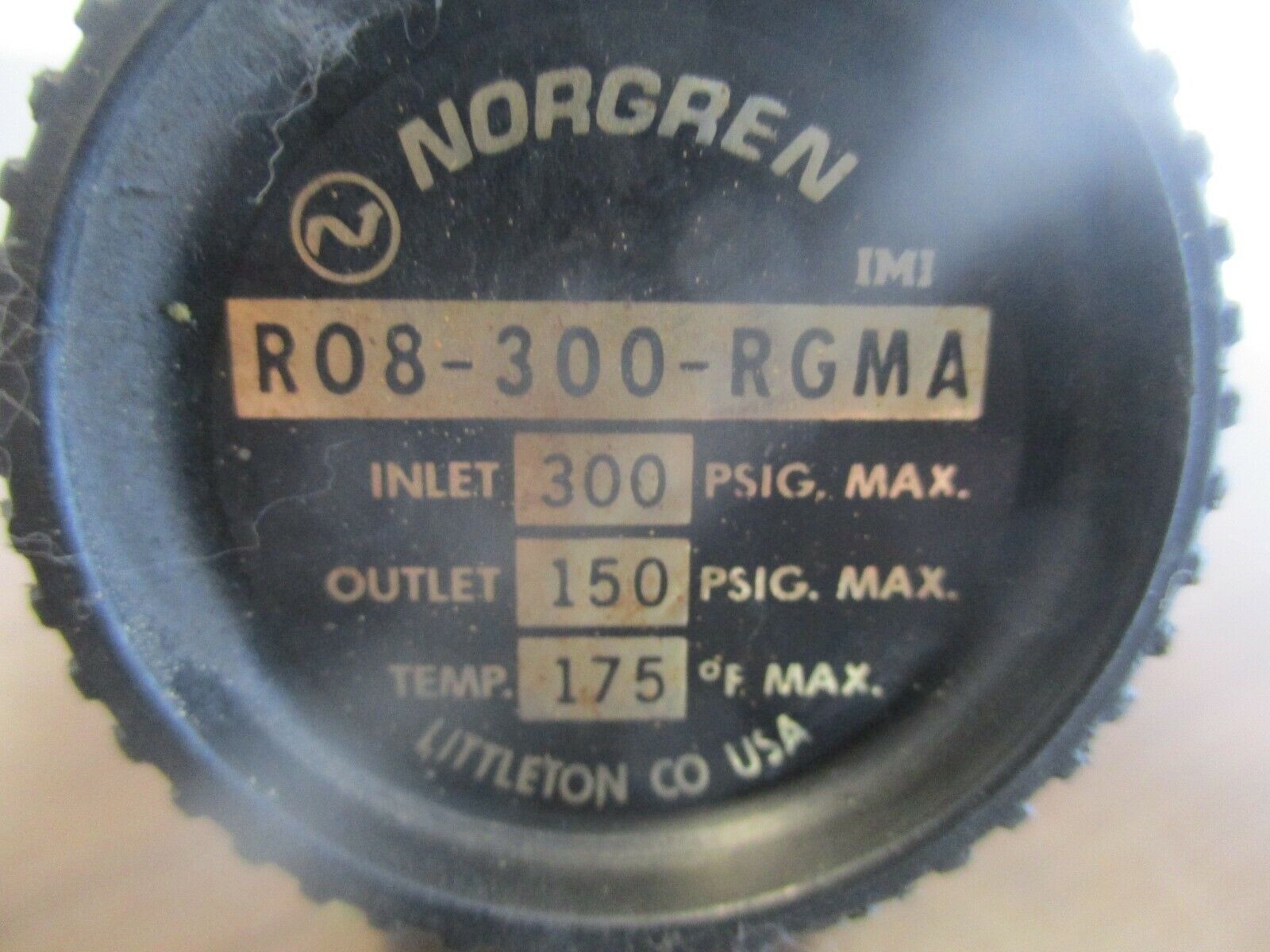 Norgren Regulator R08-300-RGMA Inlet: 300PSIG Outlet: 150PSIG 175°F Used