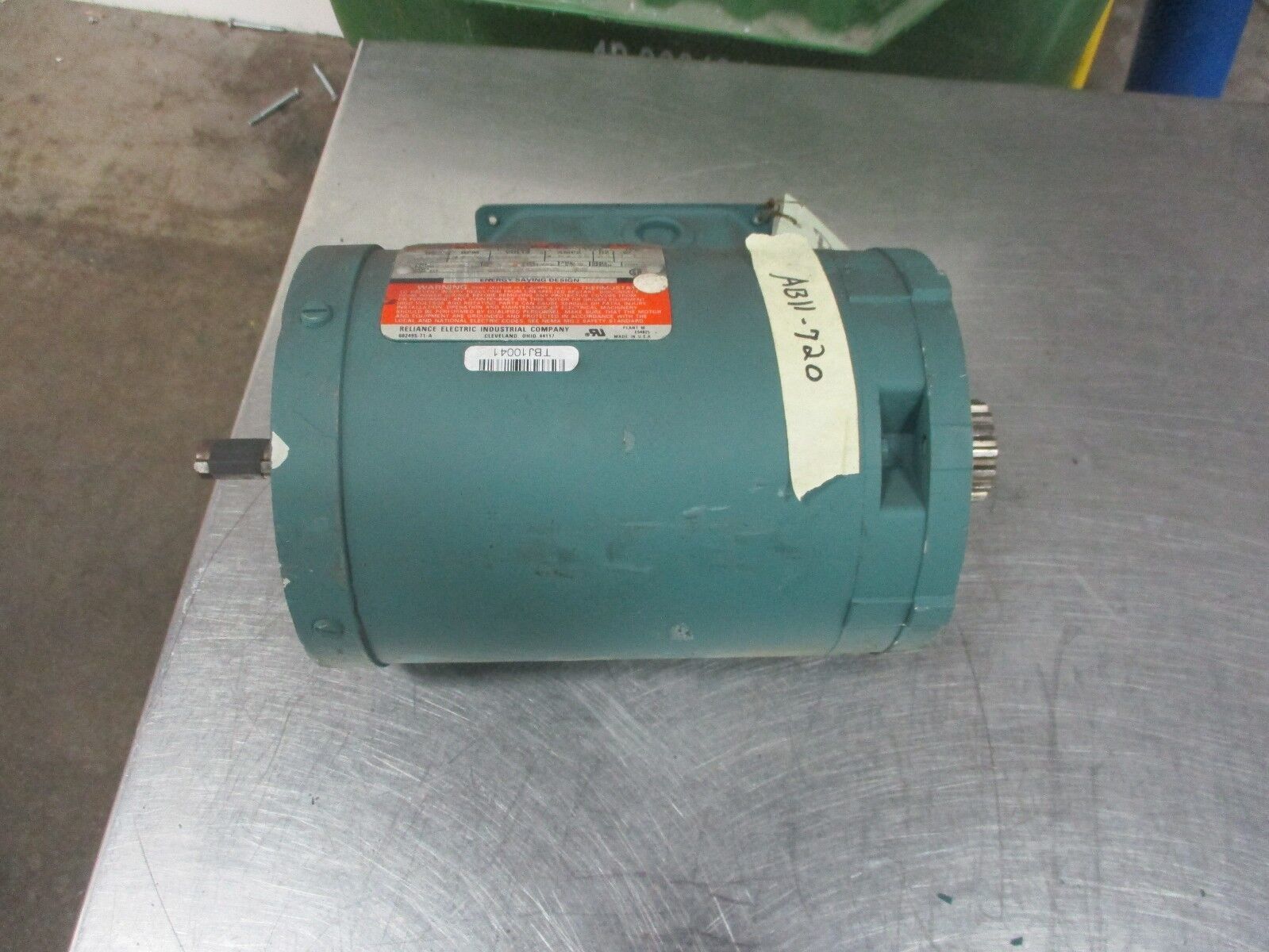 Reliance Duty Master AC Motor B79B4135N-FA 1/2HP 1800RPM FR:FB56C 230/460V Used