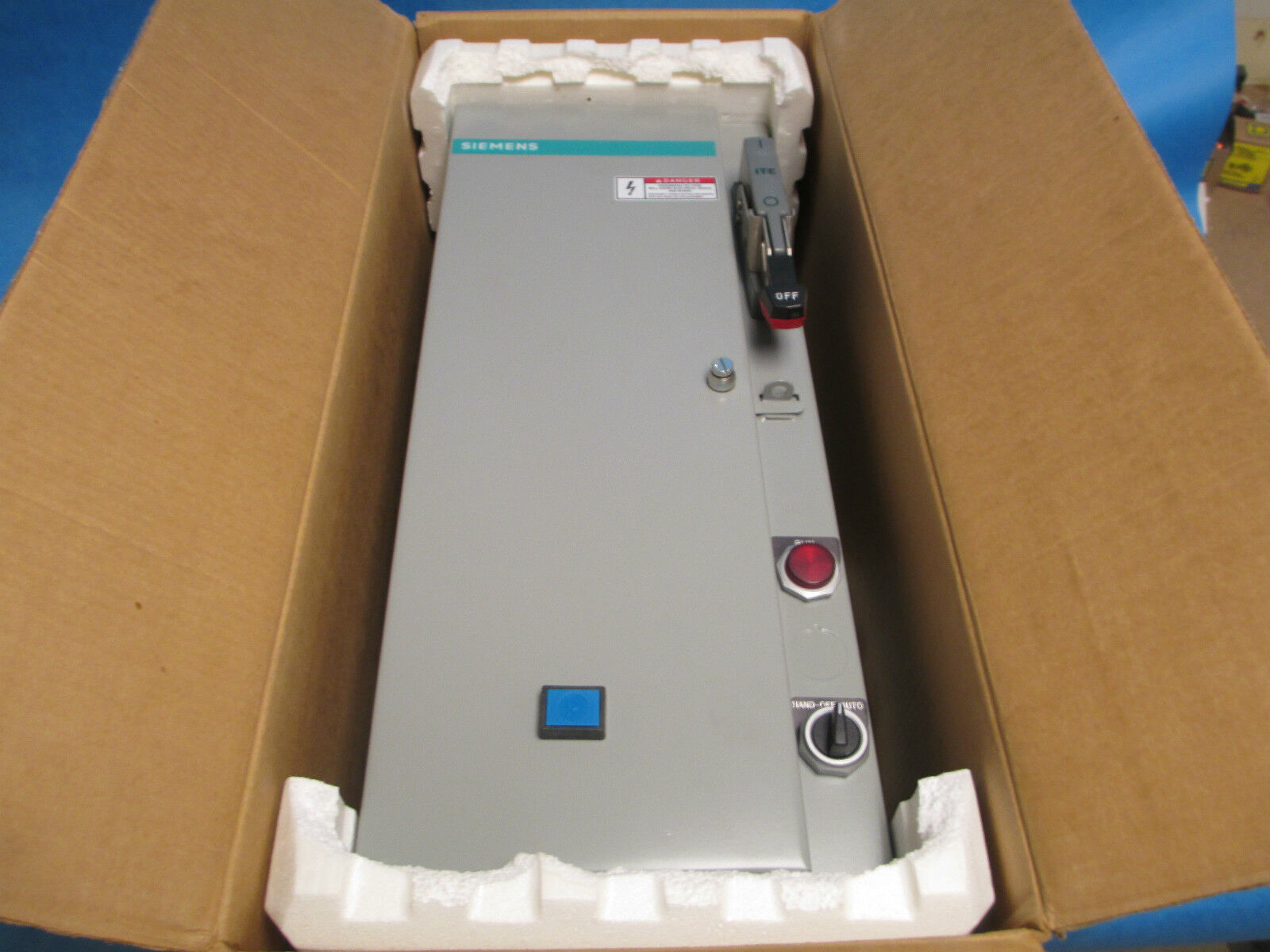 Siemens Combination, Size 1 Circuit Breaker 5A 3P, New in Box!!!