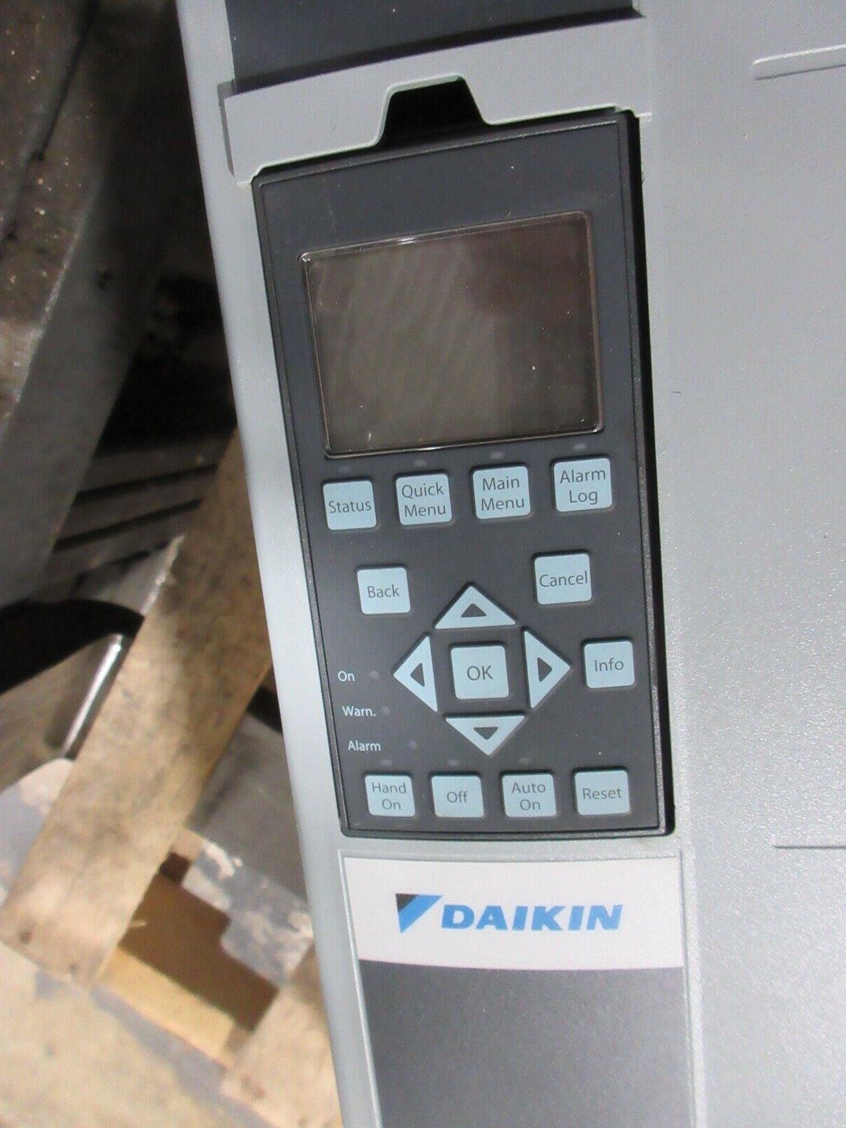Daikin AC Drive 136Z4811 50HP 3Ph w/ Keypad Used