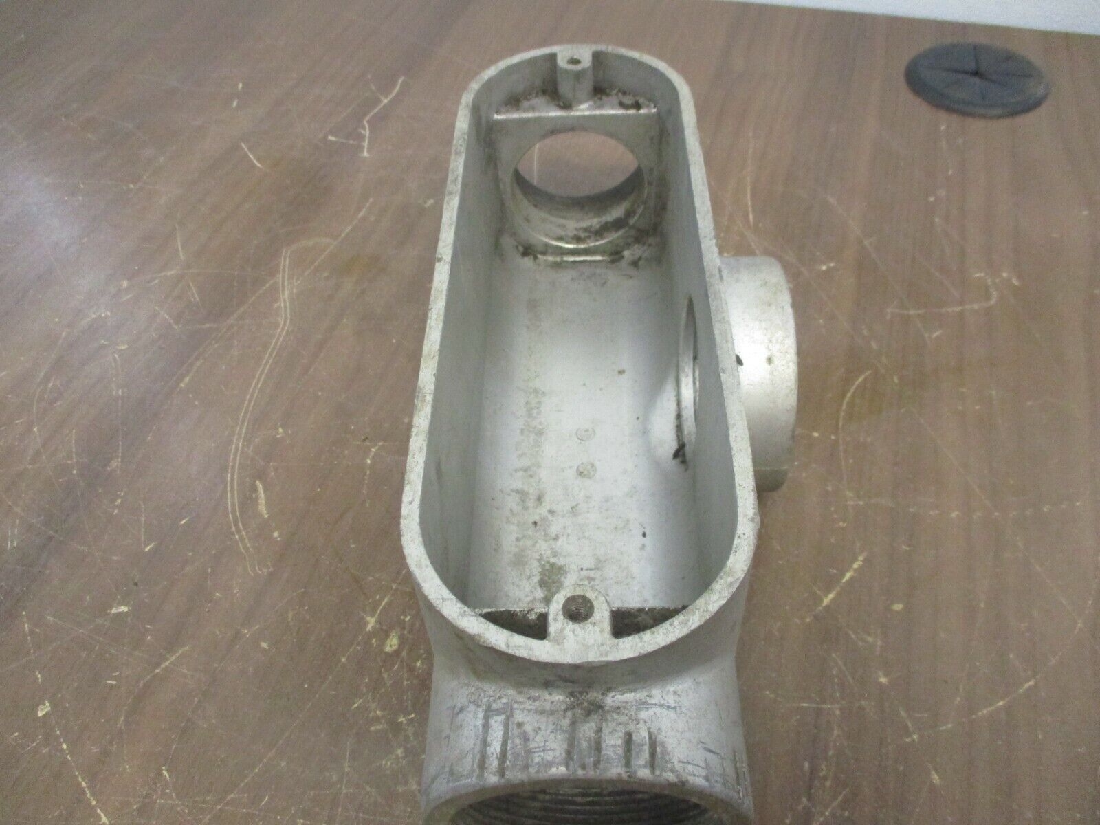 L.E. Mason Red Dot T-Style Conduit Body T-2 Size: 2" Used