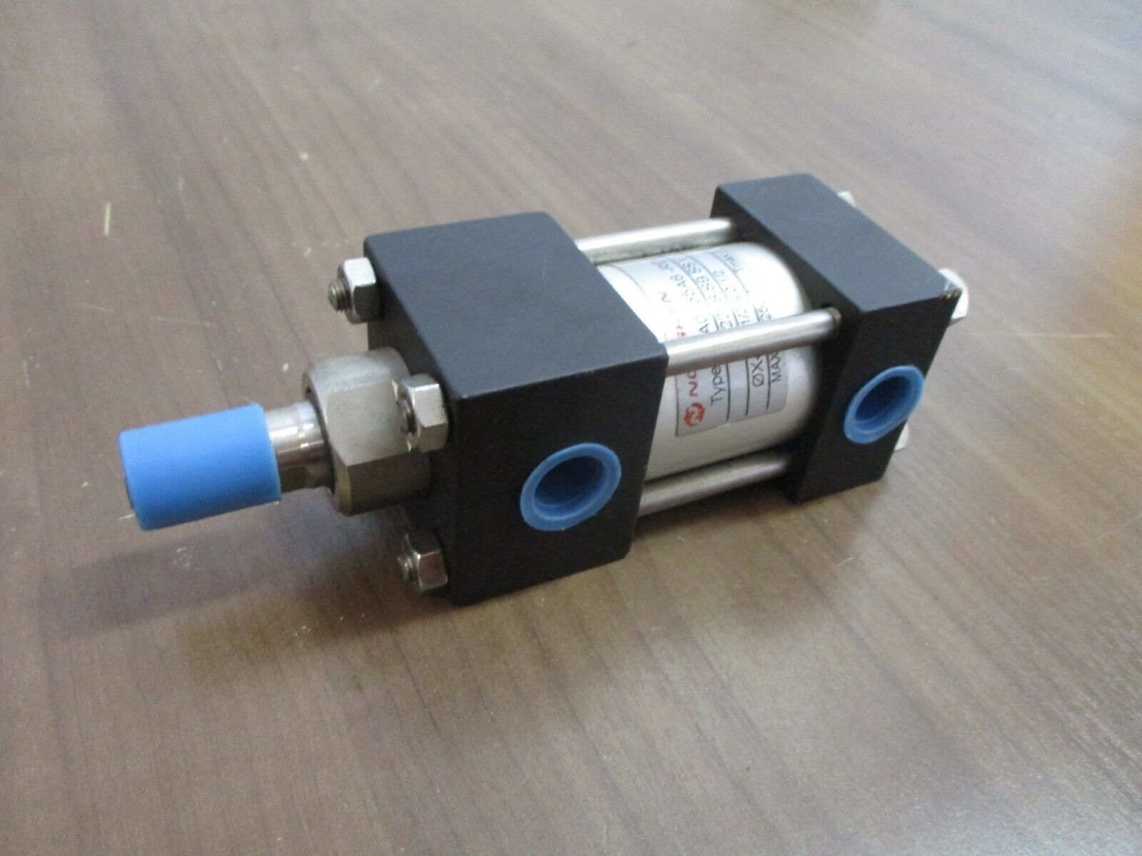 Norgren Pneumatic Cylinder EA0155A6 Rev. #3 Used