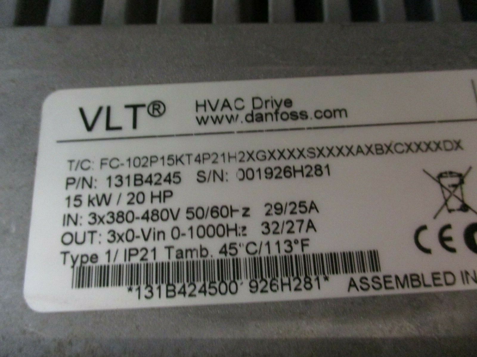 Danfoss VLT AC Drive 131B4245 20HP 3Ph w/ Keypad Used