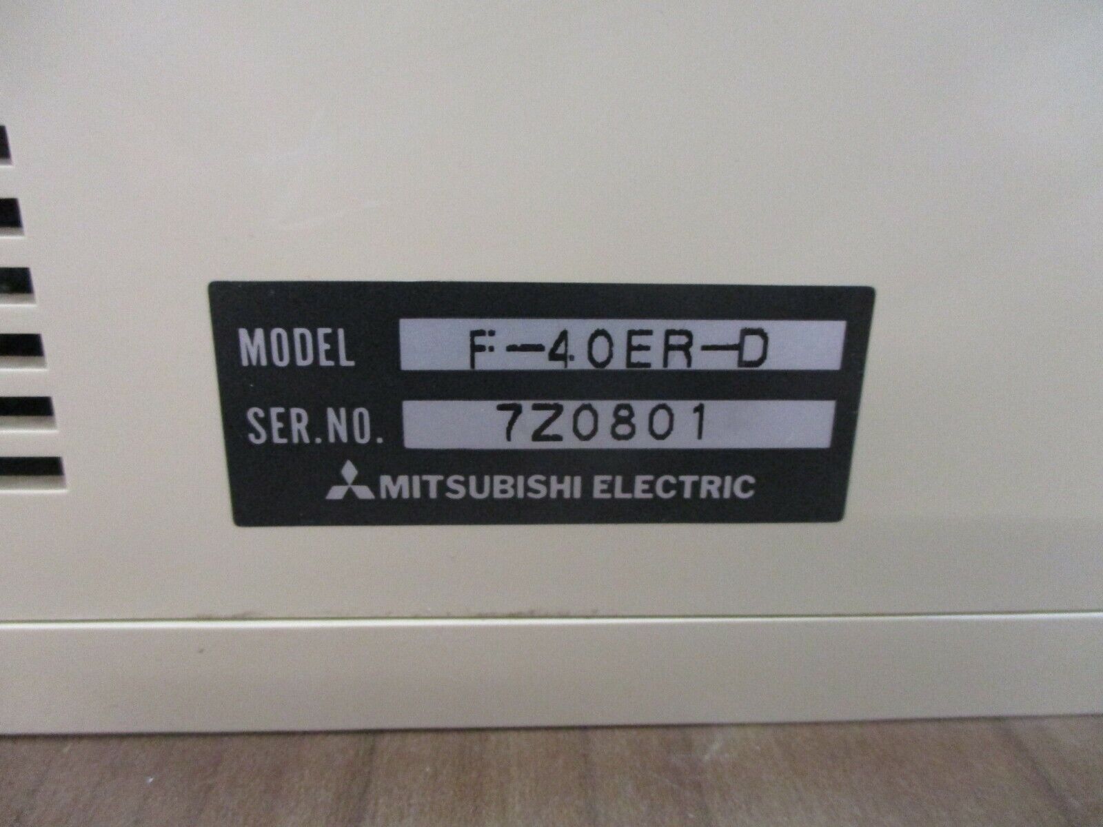 Mitsubishi Melsec F-40E Programmable Controller F-40ER-D 24VDC Used