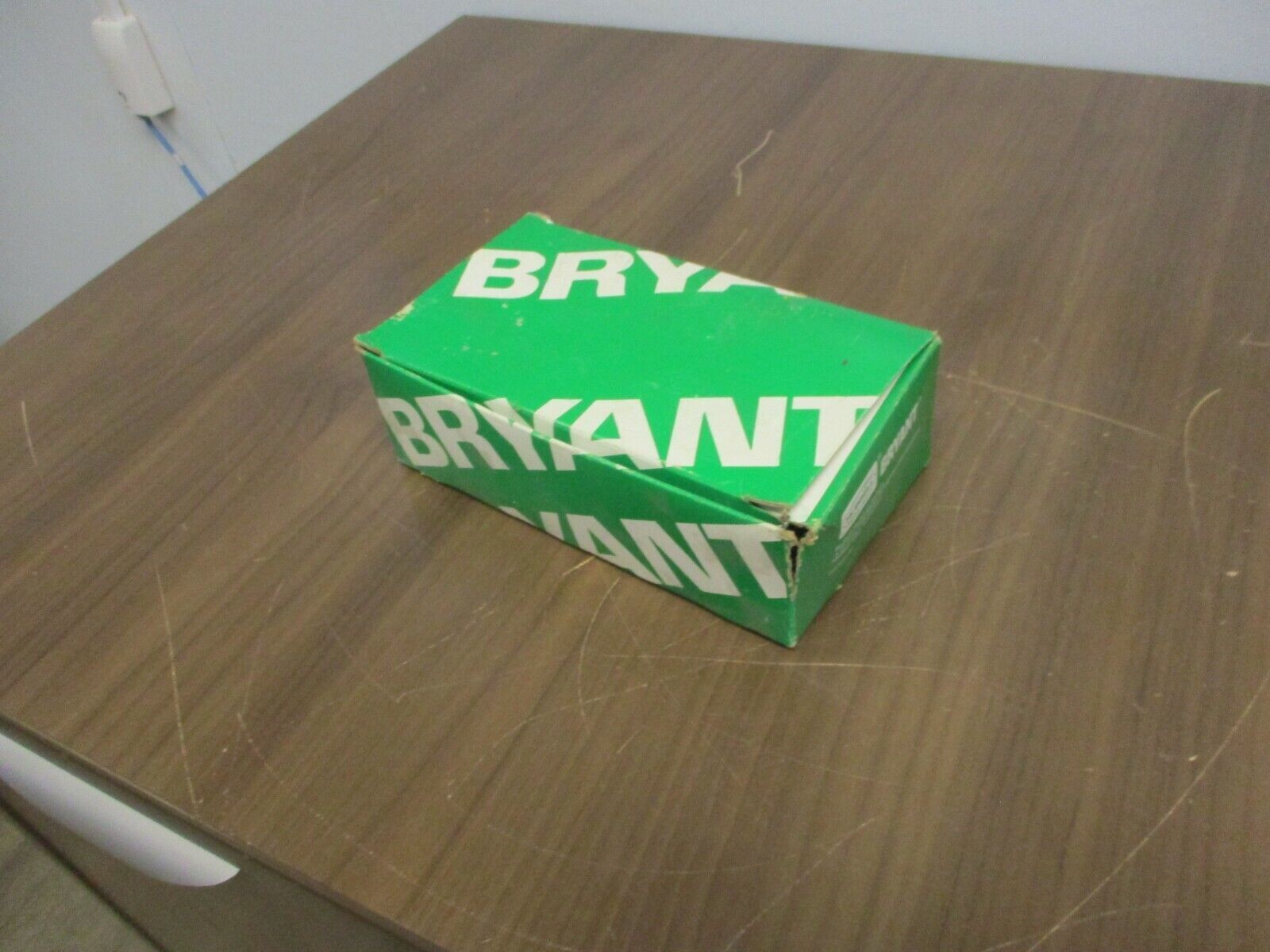 Hubbell Bryant Locking Plug 21415 30A 600V 3P 4W New Surplus