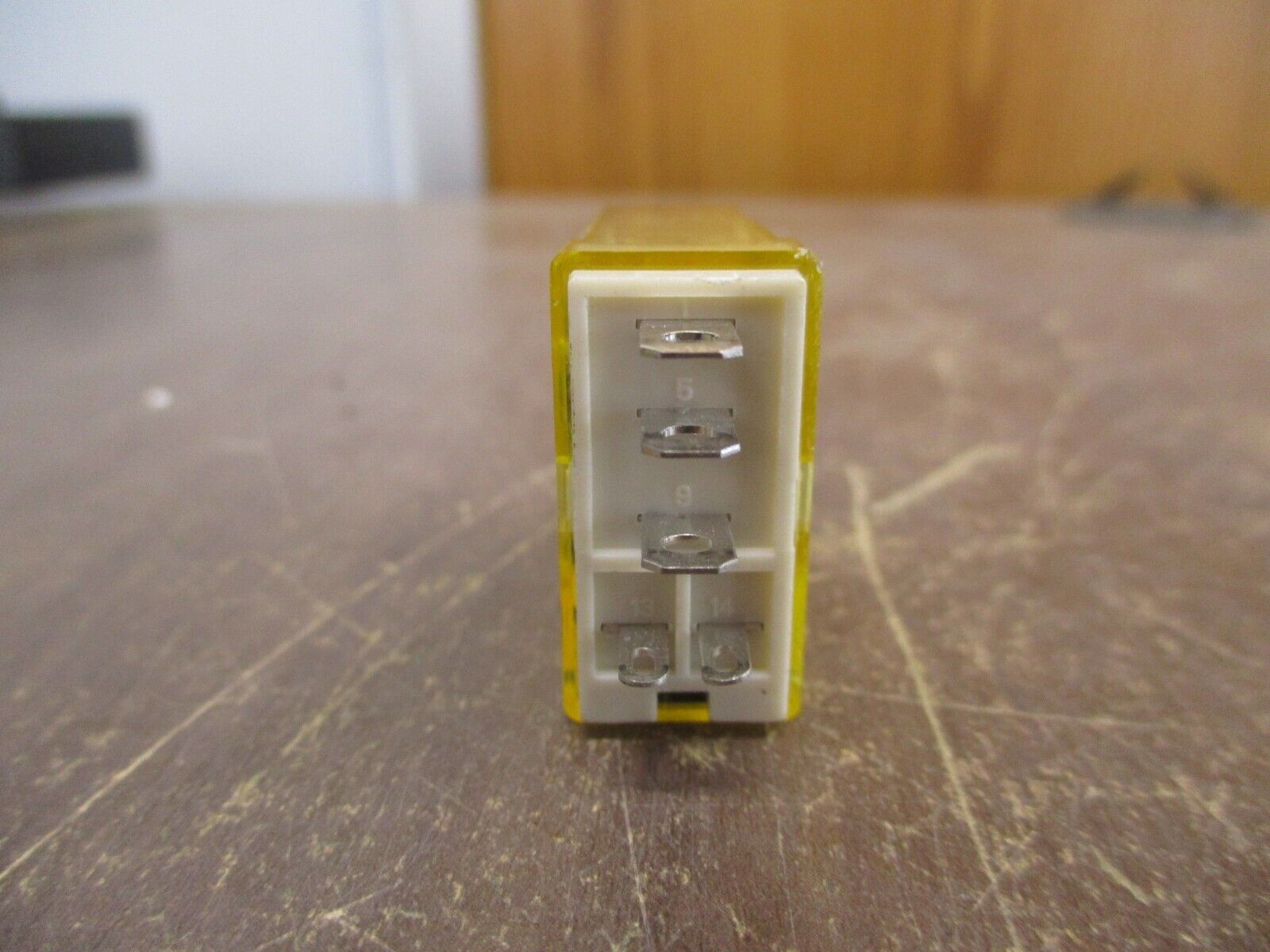 IDEC Relay RHIB-U 24VDC Coil *Lot of 3* Used