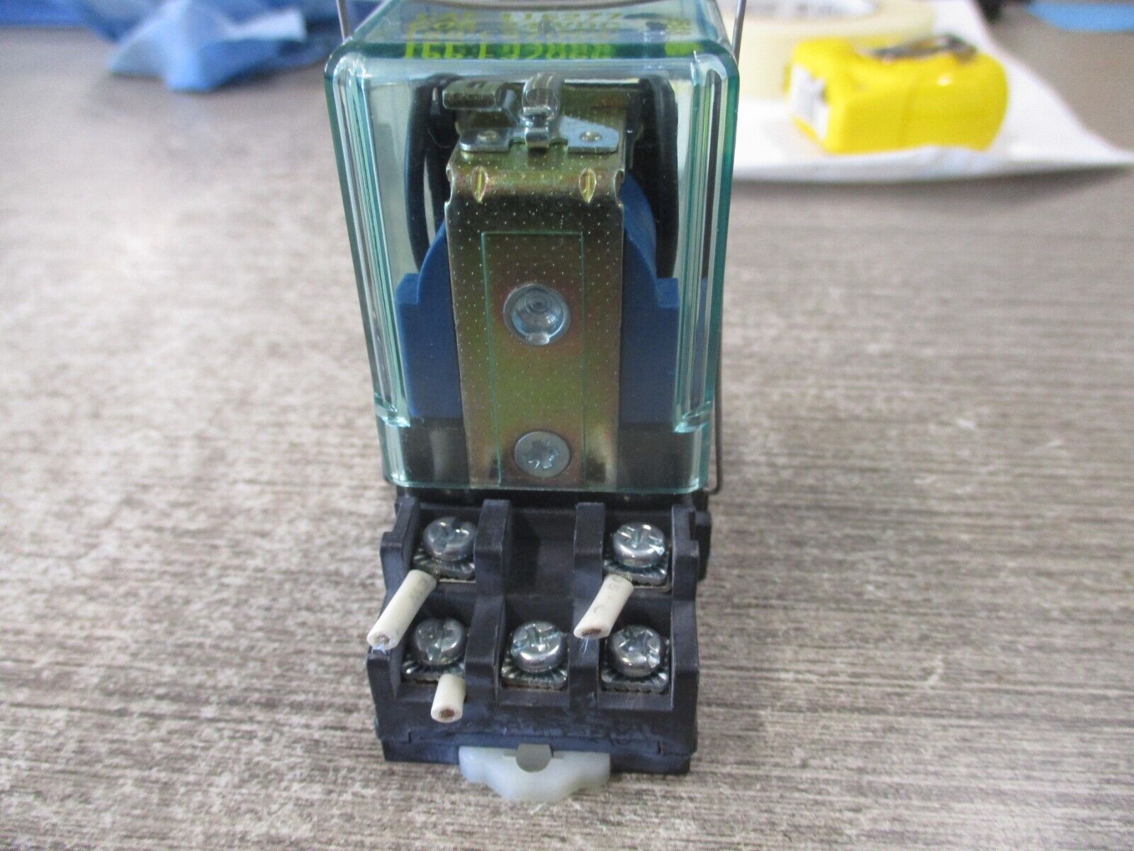 Asco Relay 115277 24VDC Coil W/Base Used
