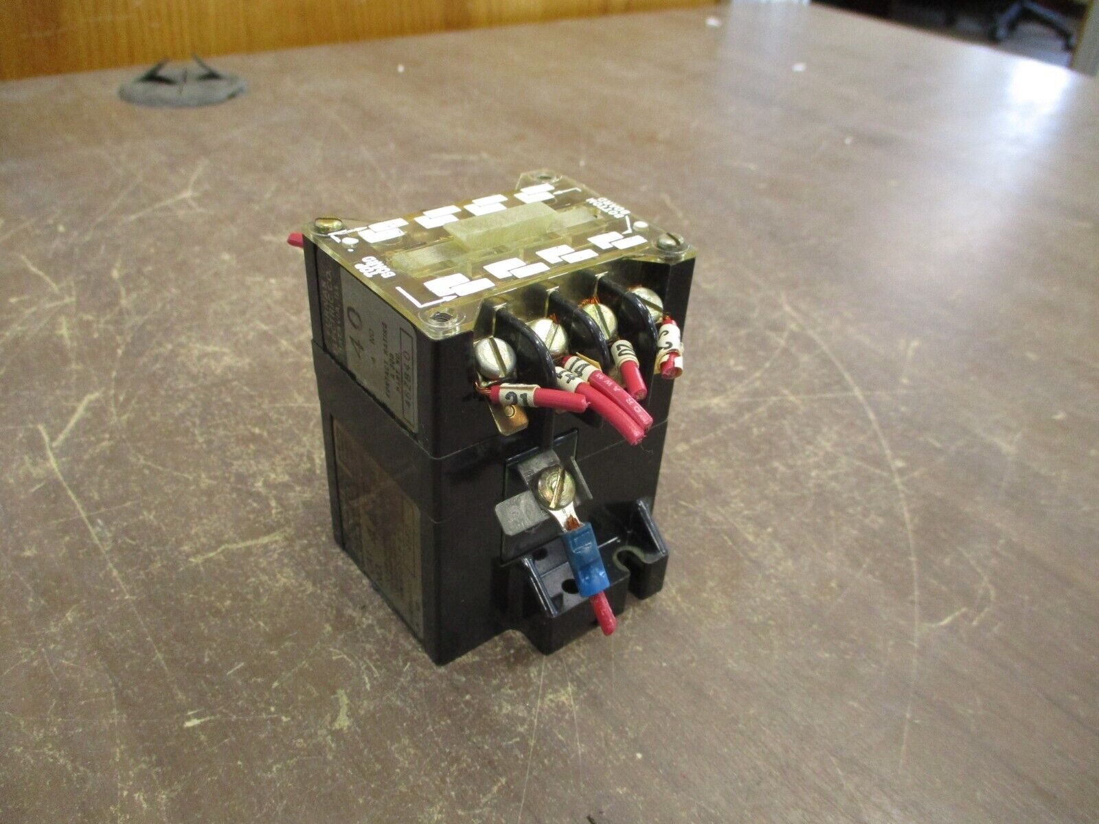 Furnas Contactor 46FB46ZB40 110-120V Coil Used