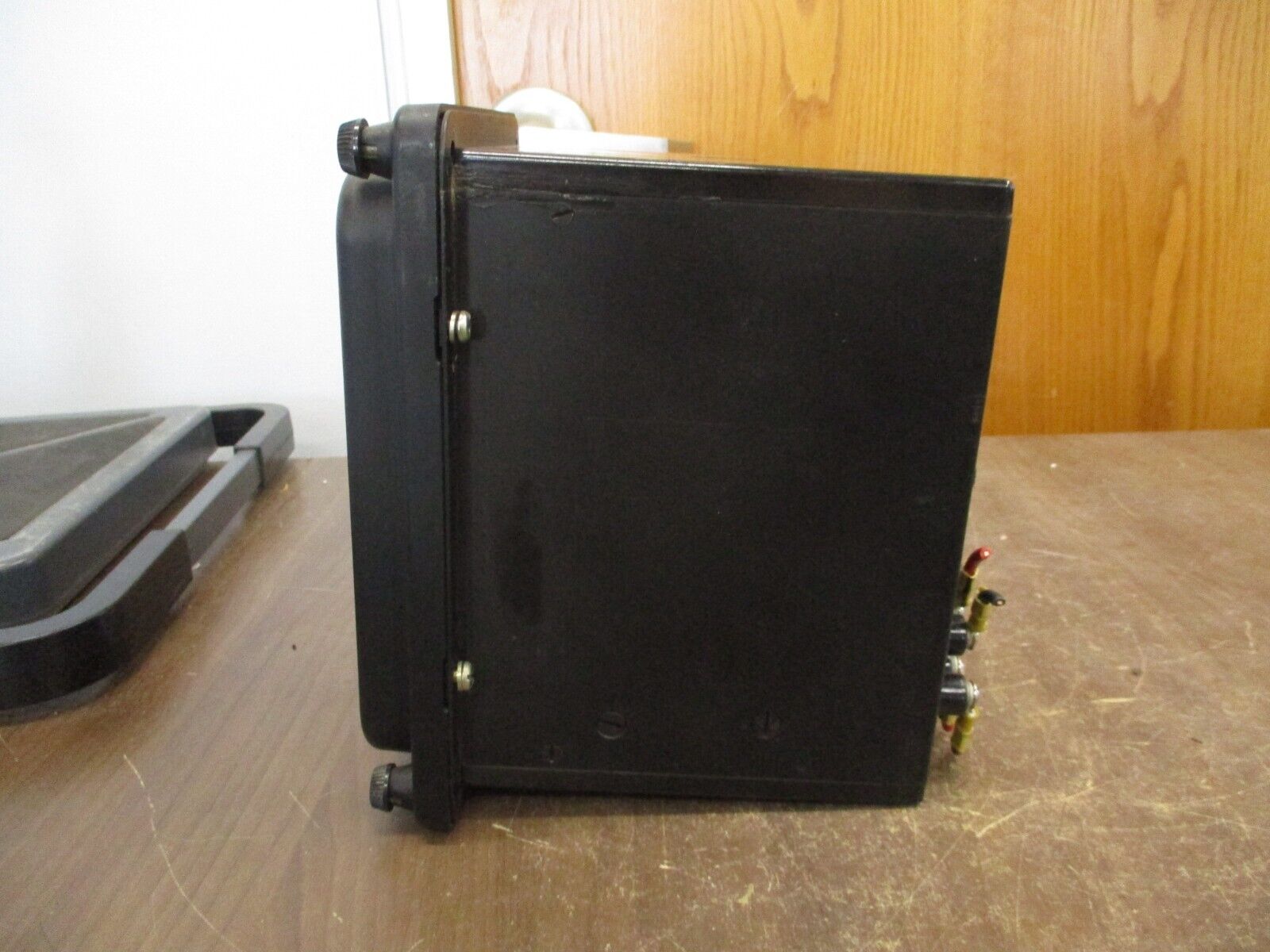 GE Type DSM-53 Kilowatthour Meter 701X28G247 480V 3W 3Ph 60Hz Used