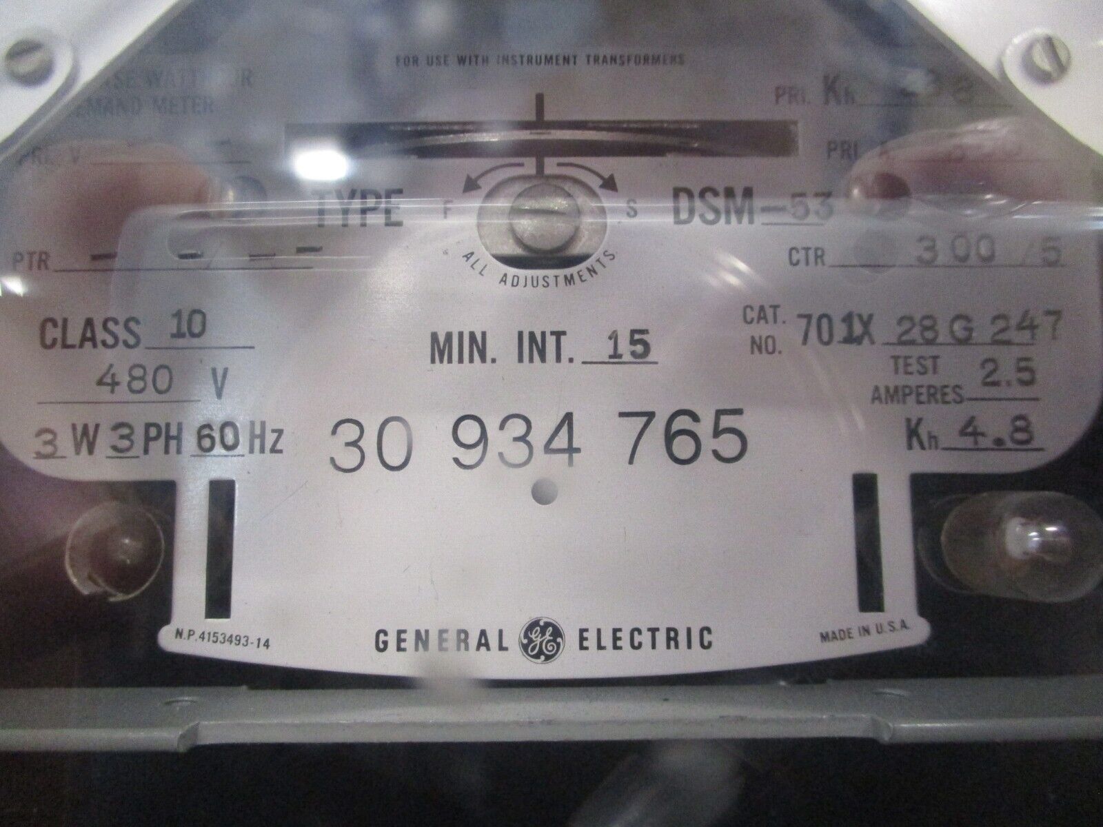 GE Type DSM-53 Kilowatthour Meter 701X28G247 480V 3W 3Ph 60Hz Used
