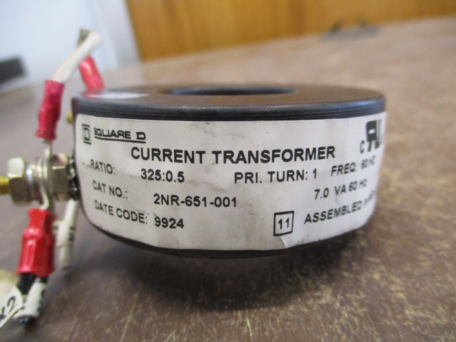 Square D Current Transformer 2NR-651-001 Ratio 325:0.5A 60Hz Used
