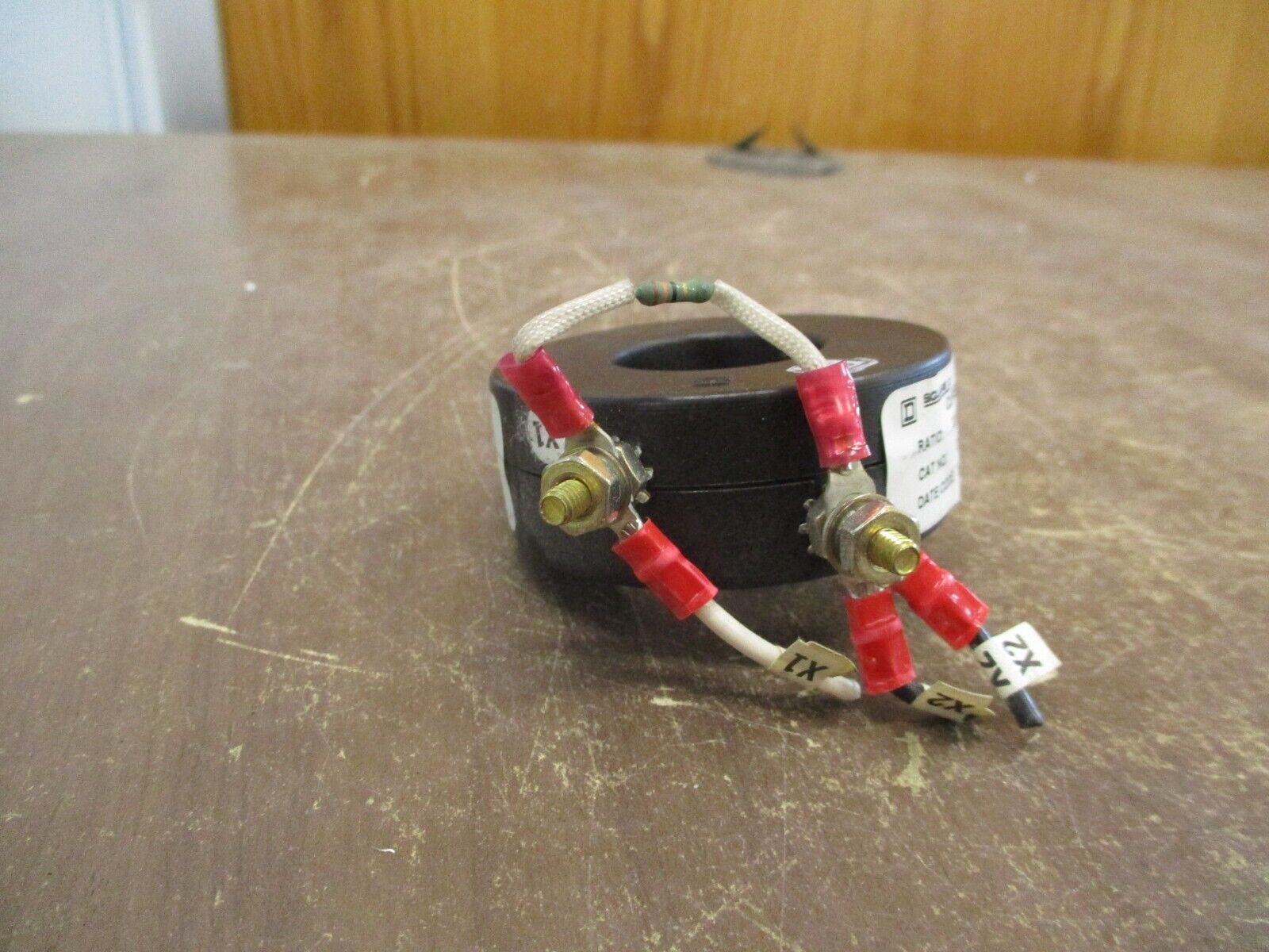 Square D Current Transformer 2NR-651-001 Ratio 325:0.5A 60Hz Used