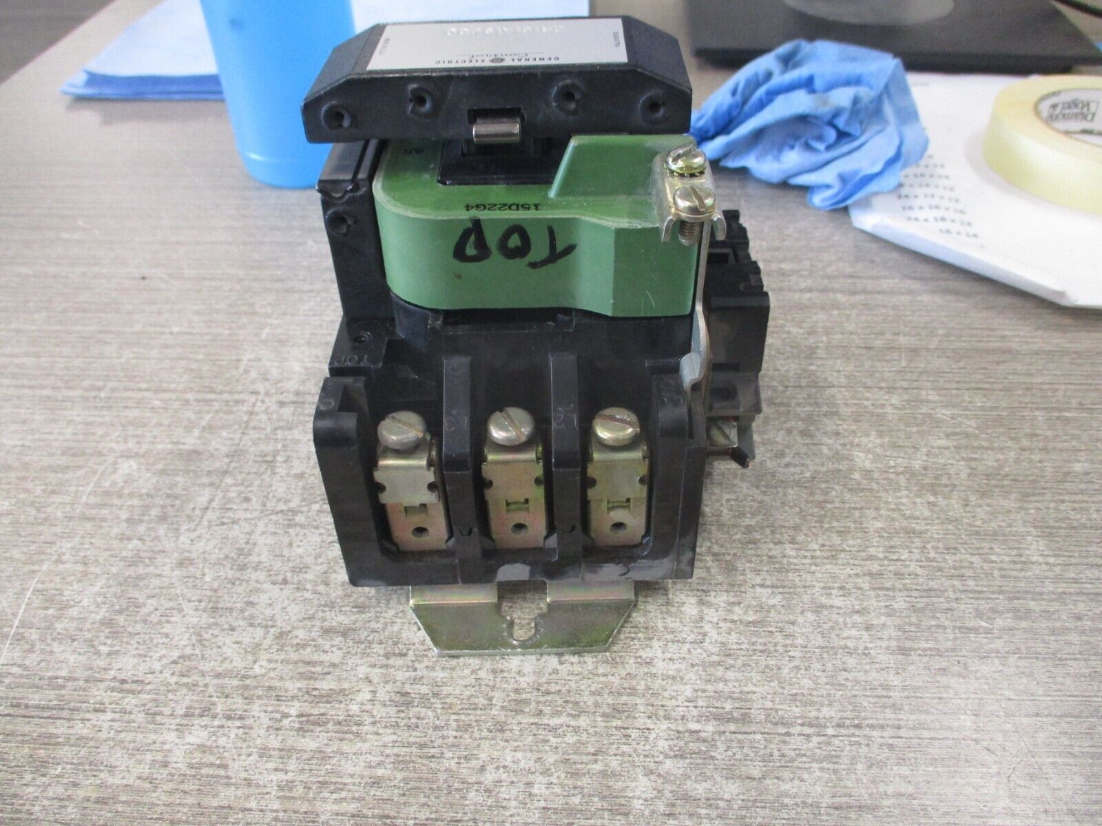 GE Contactor CR161A19200 460V Coil Used