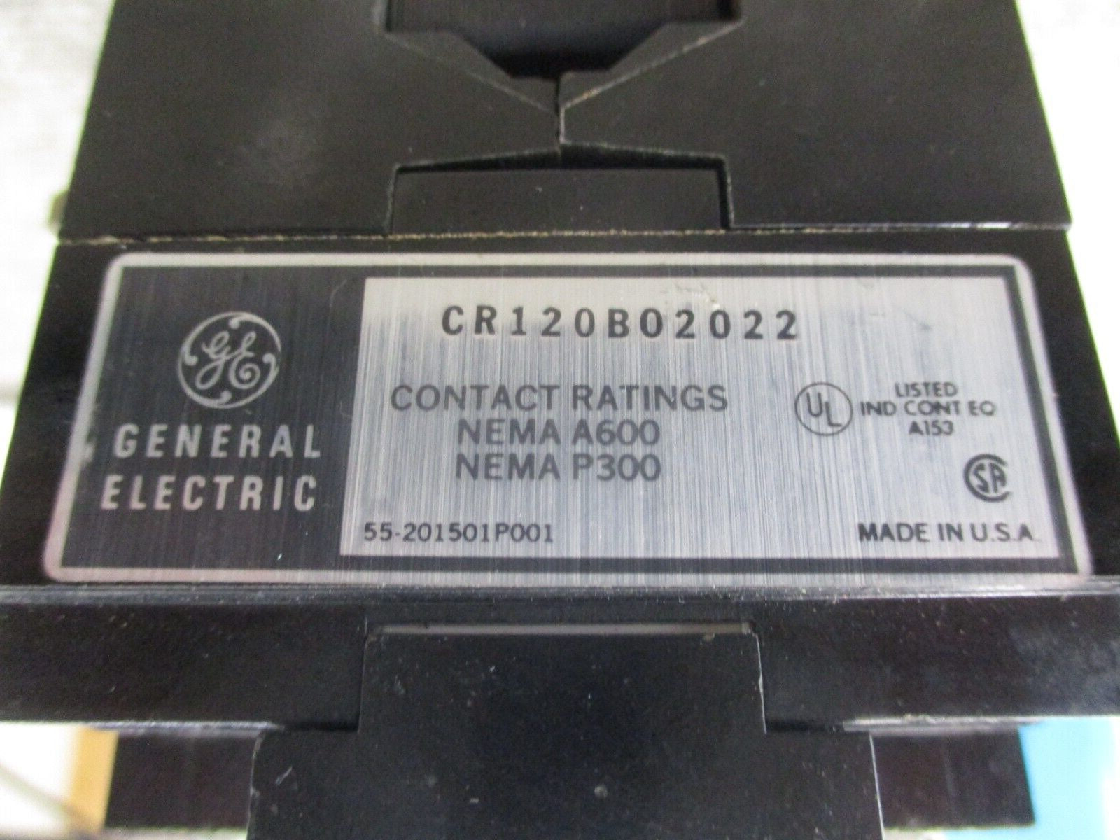 GE Contactor CR120B02022 120V Coil Used