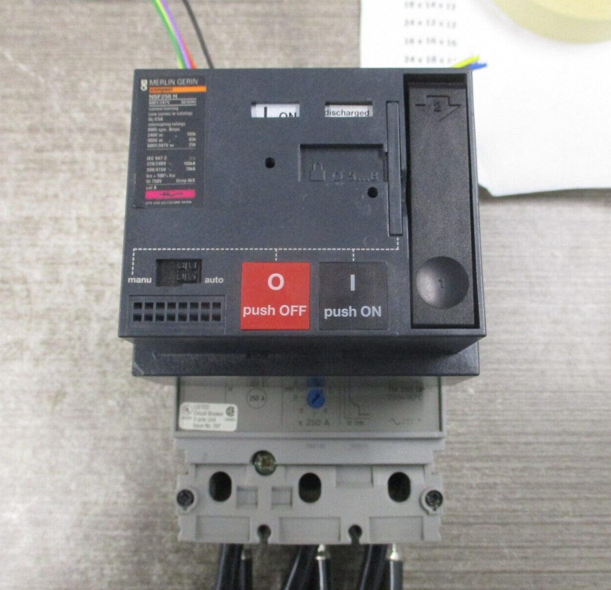 Merlin Gerin Compact Circuit Breaker NSF250 H 250A 600Y/347V 50/60Hz Used