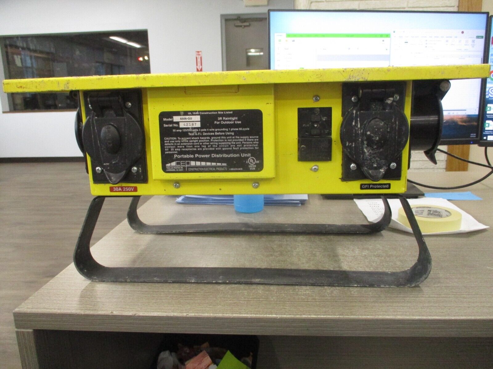 CEP Portable Power Distribution Unit 6506-GU 50A 125/250V 3P 4W 1Ph 60Hz