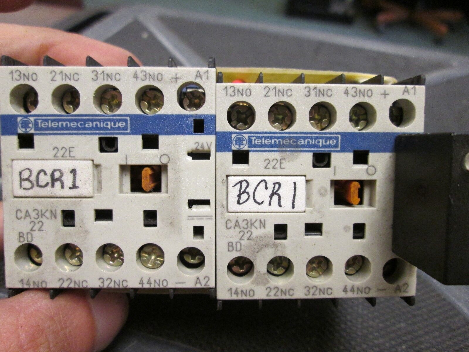 Telemecanique Relay 22ECA3KN22BD 10A 600V **Lot of 2**