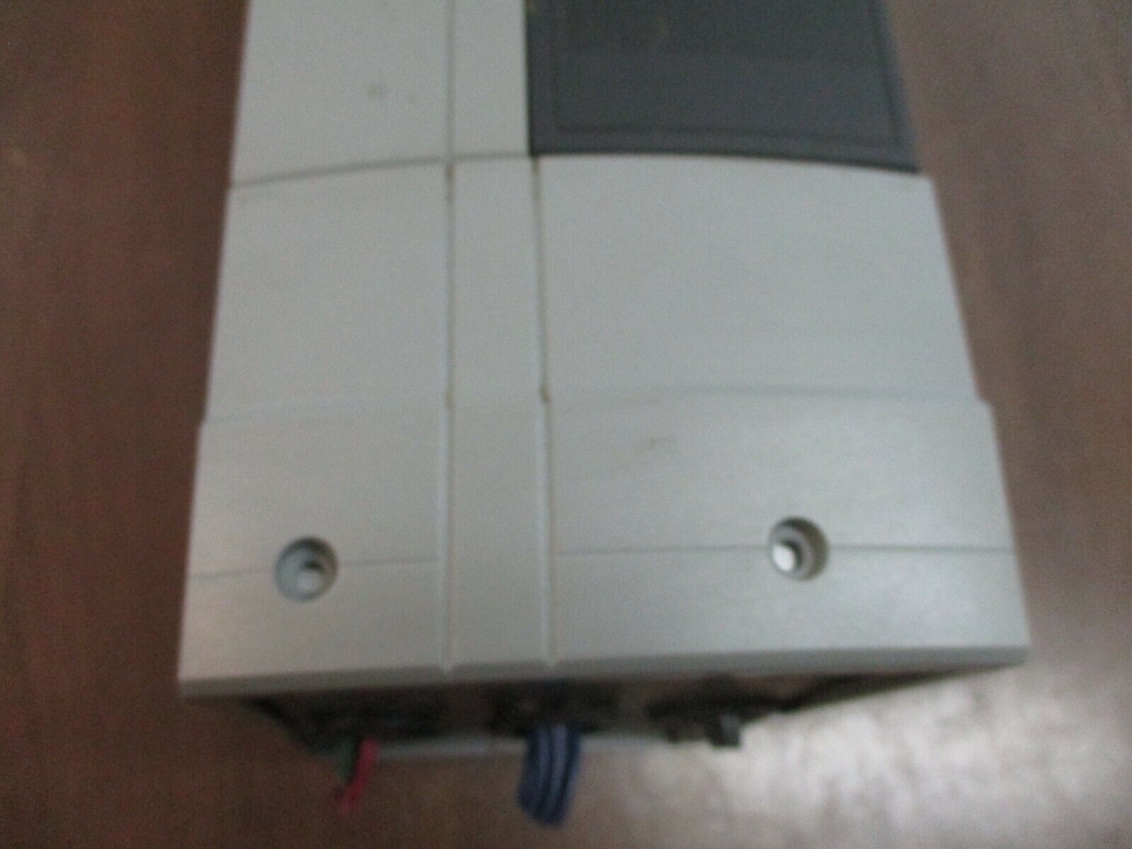 GE AF-600 FP AC Drive 131H9274 Model: 6KFP43007X9XXXA1 7.5HP 3Ph w/ Keypad Used