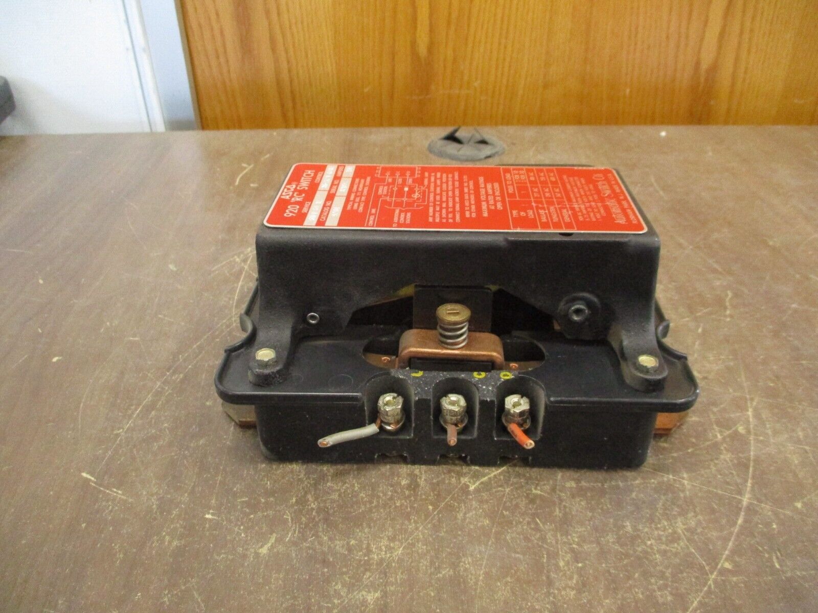 Asco 920 RC Switch 9204 100A 600V 60Hz Control: 265-277V Used