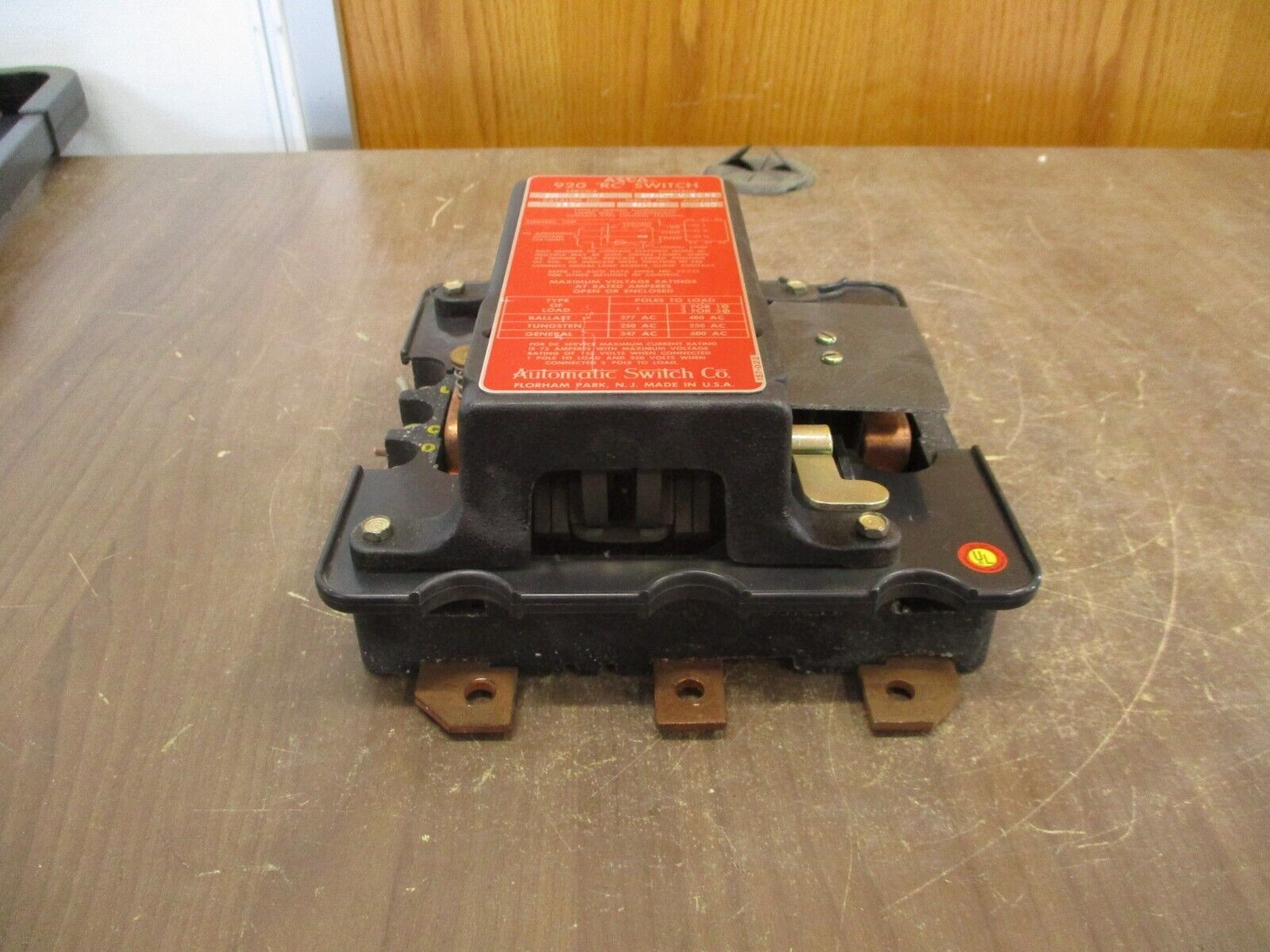 Asco 920 RC Switch 9204 100A 600V 60Hz Control: 265-277V Used