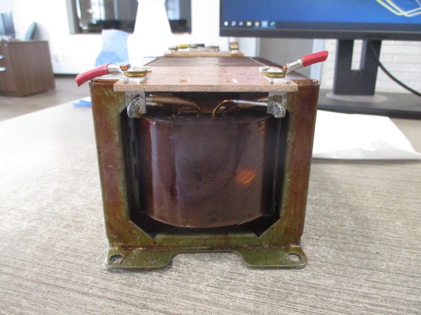 GE Transformer 9T55Y54 2kVA Pri: 230/460V Sec: 115V 60Hz