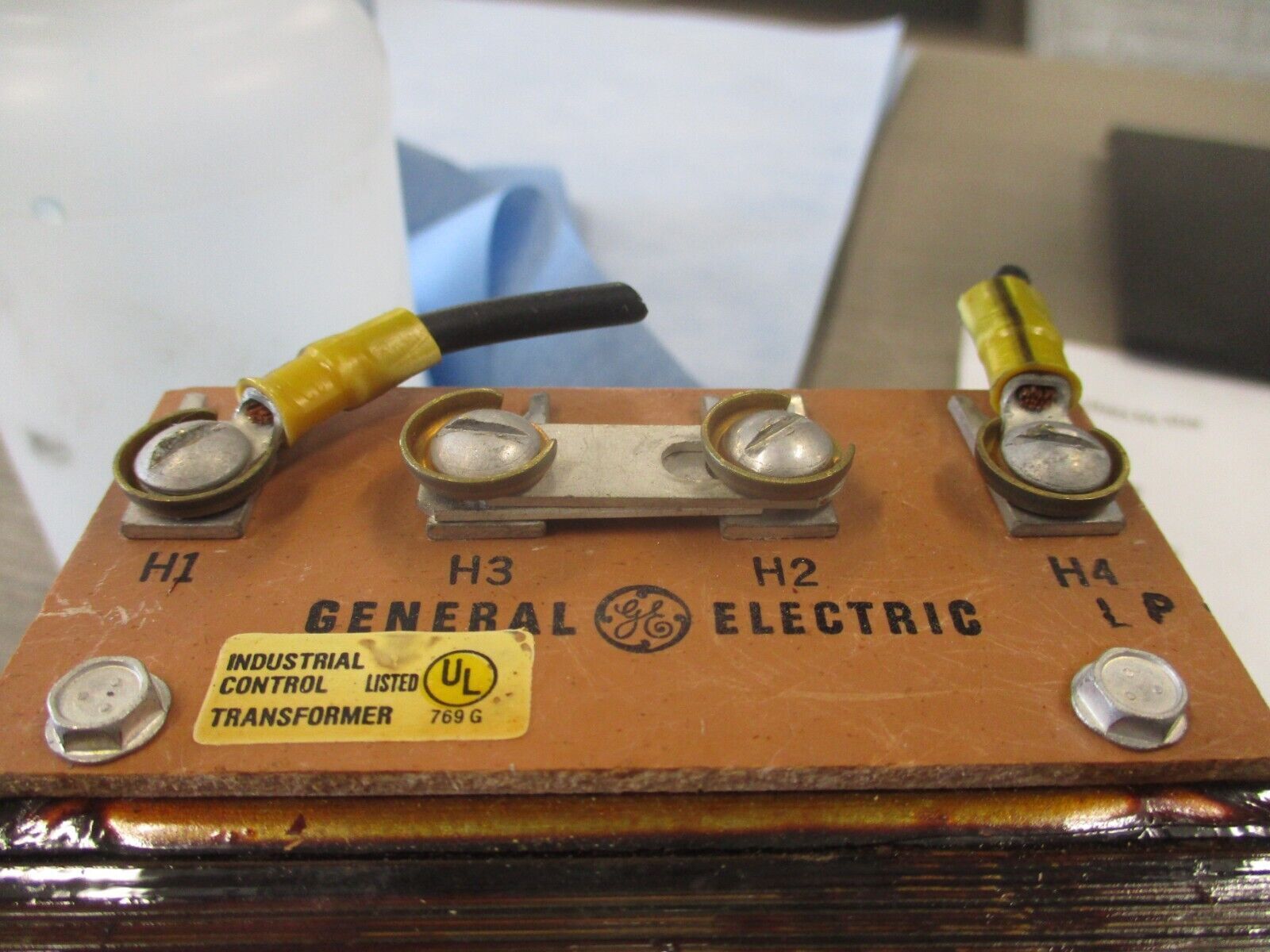 GE Transformer 9T55Y54 2kVA Pri: 230/460V Sec: 115V 60Hz