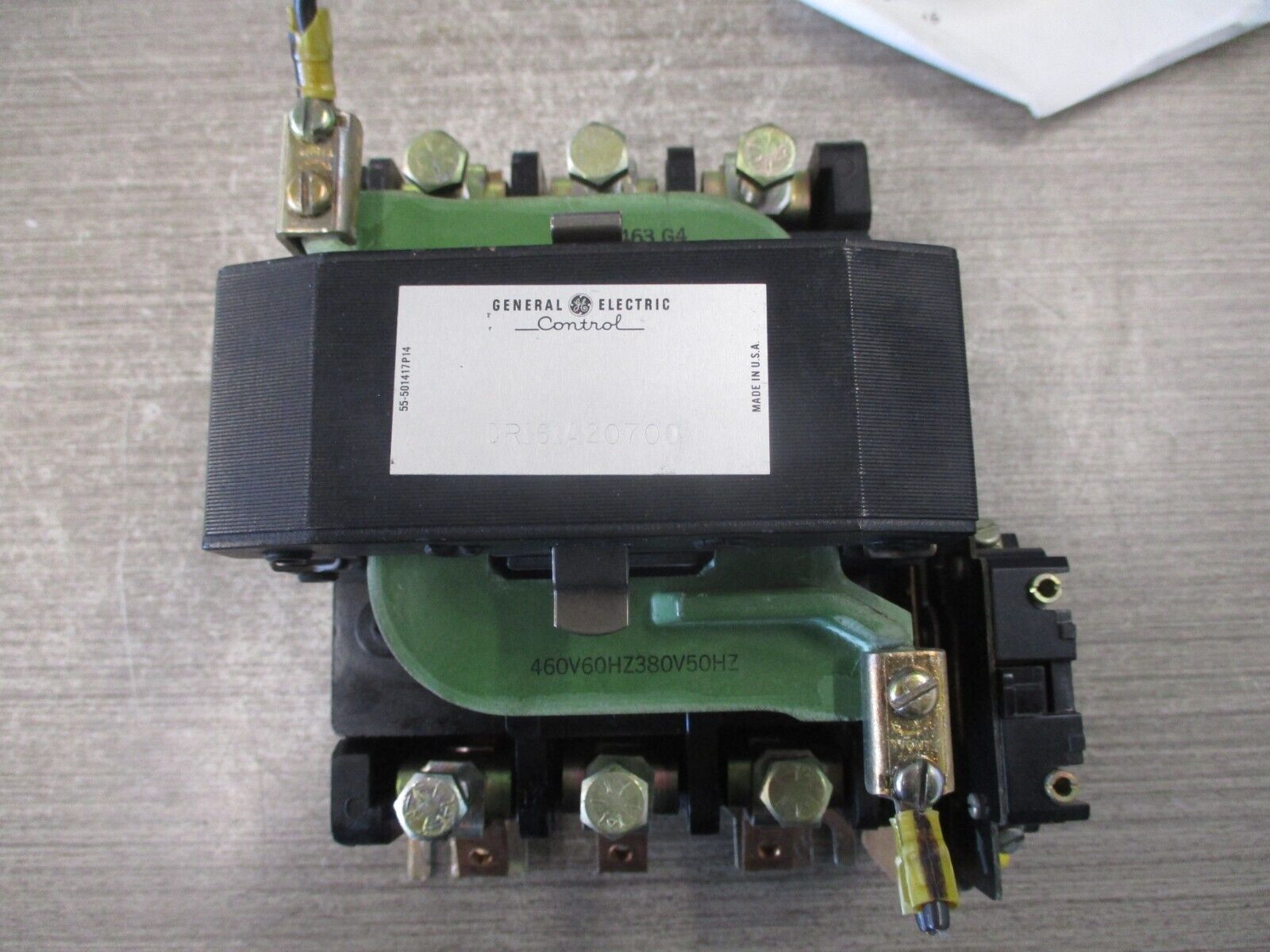 GE Contactor CR161A20700 460V Coil Used