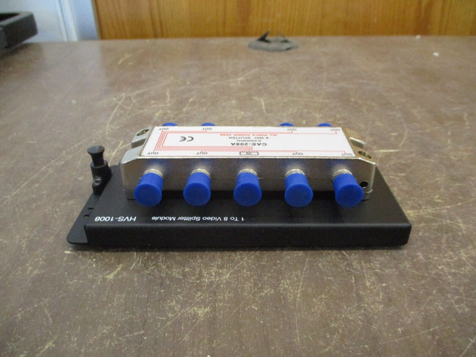 Liberty AV 1 to 8 Video Splitter Module HVS-1008 5-2300MHz New Surplus