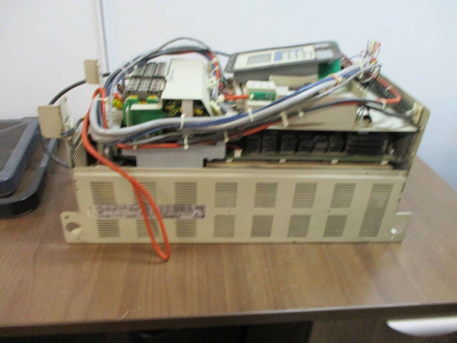 Square D AC Drive ATV66D46N4 40HP 3Ph *No Cover* w/Keypad Used