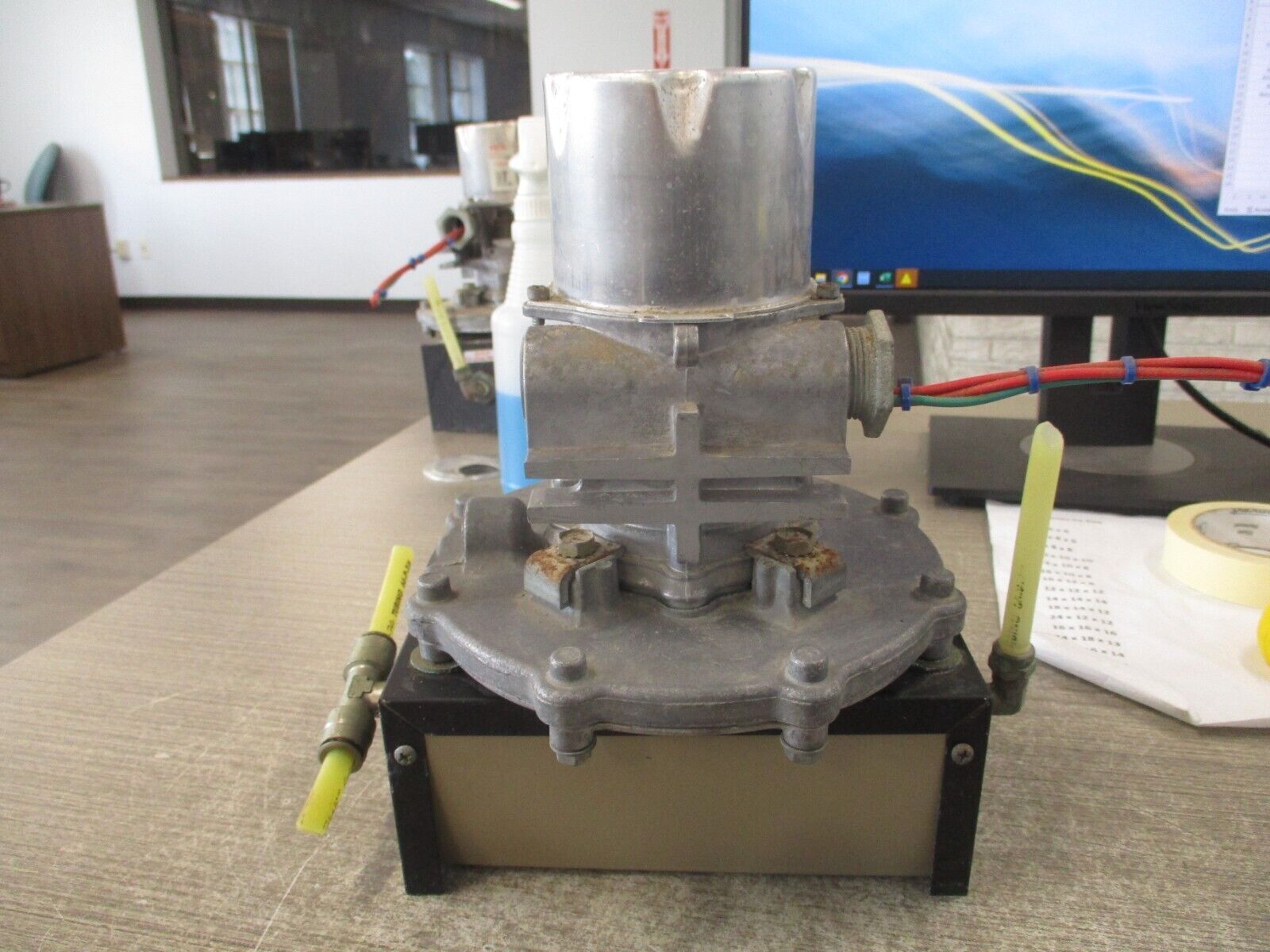 ASCO Tri Point Pressure Switch W/Level Control SC20D/TB0511 Flow: 1-1.5 S.C.F.H.